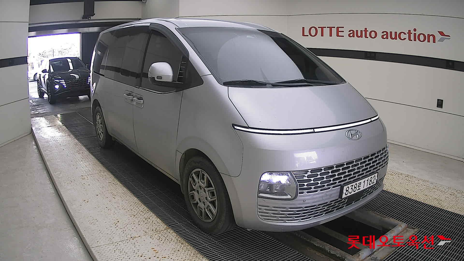 Hyundai Staria 2022 Другое из Кореи, фото 2