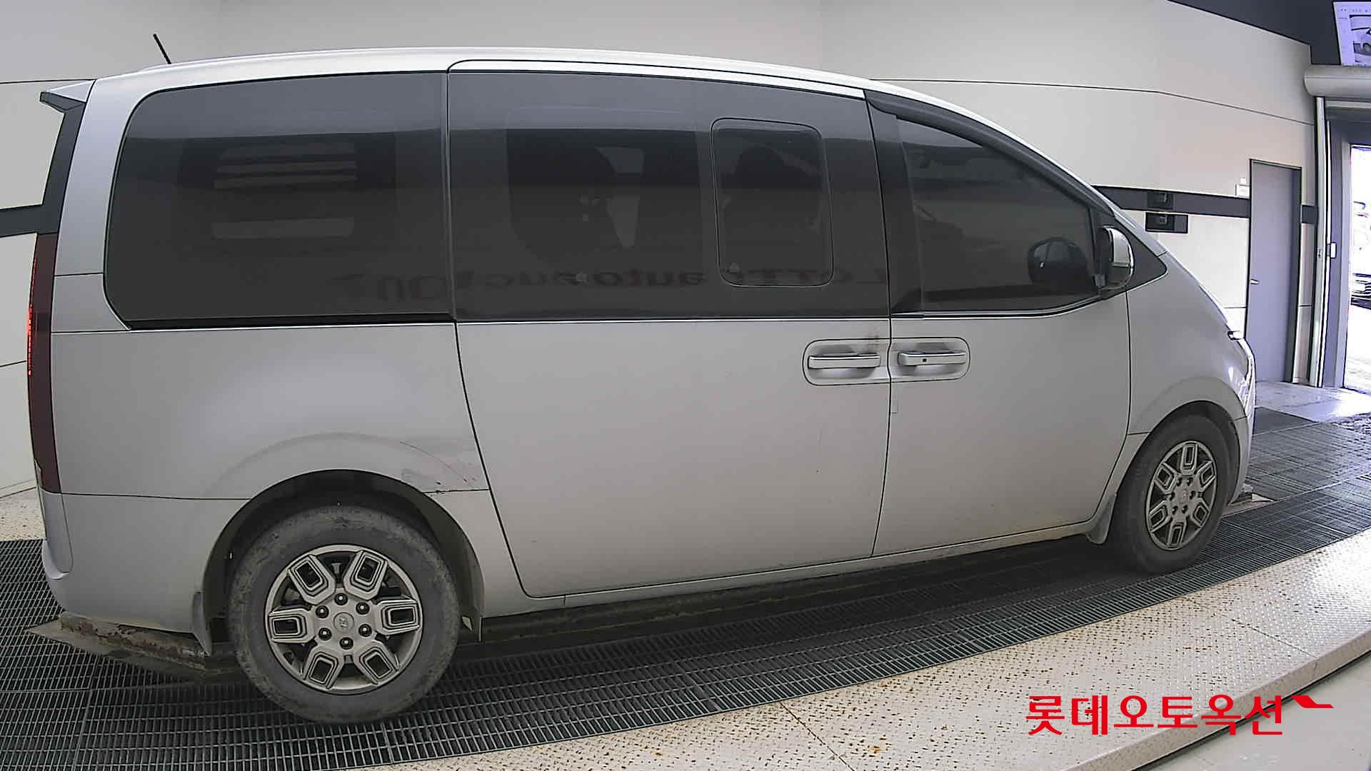 Hyundai Staria id 3466816 из Кореи 18