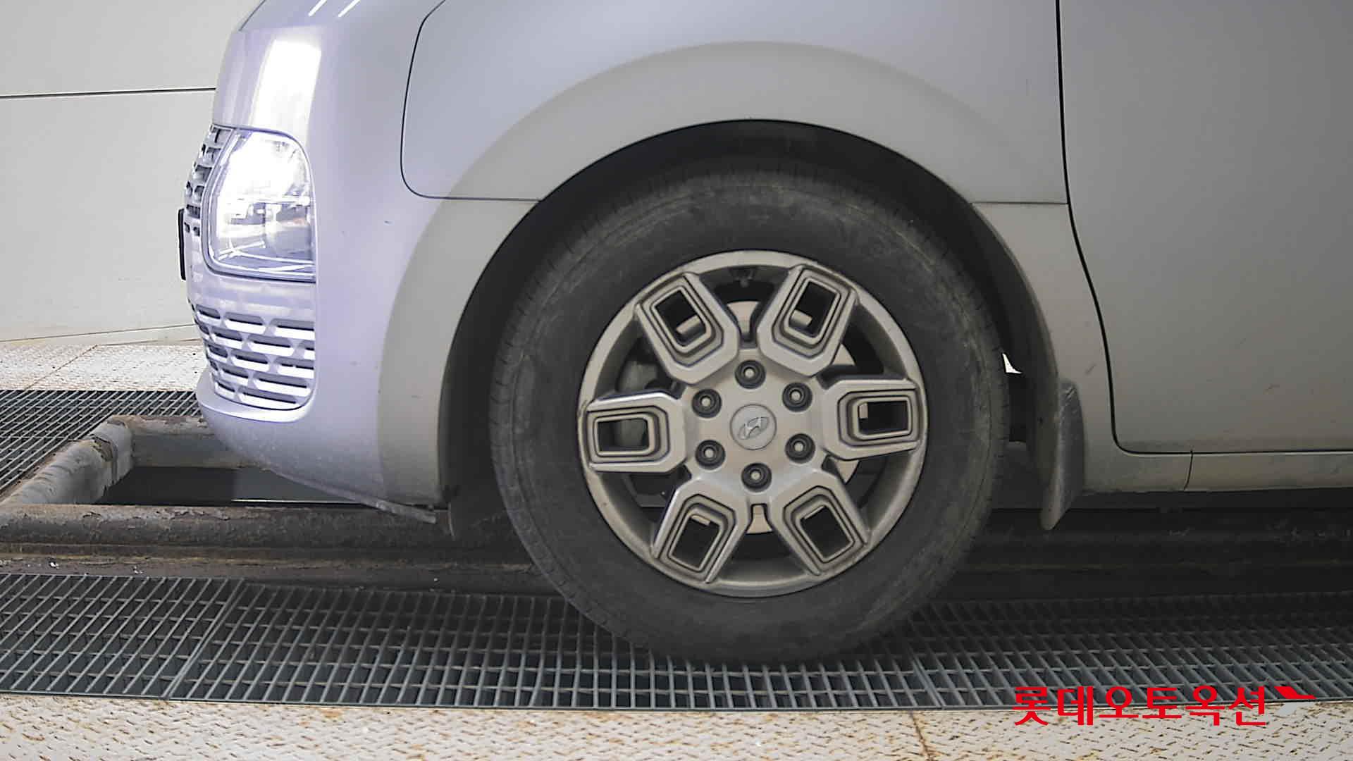 Hyundai Staria id 3466816 из Кореи 21