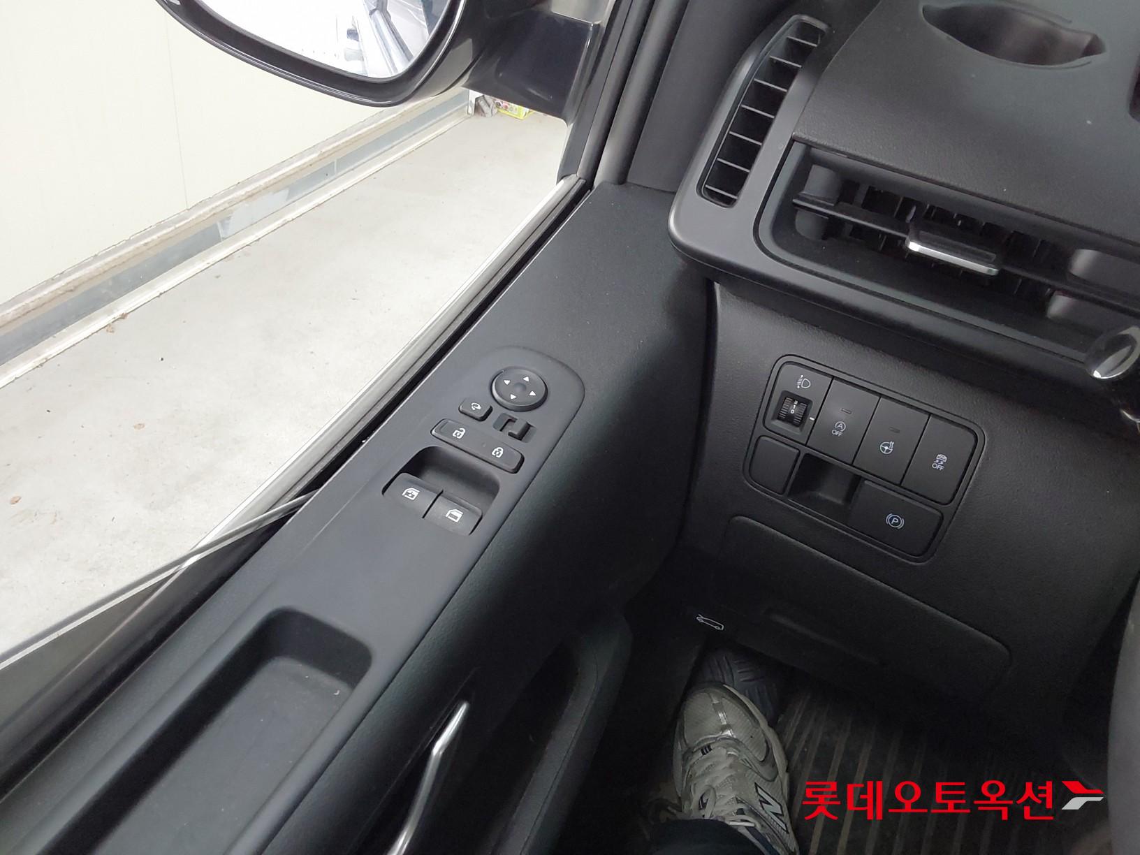 Hyundai Staria id 3466816 из Кореи 28