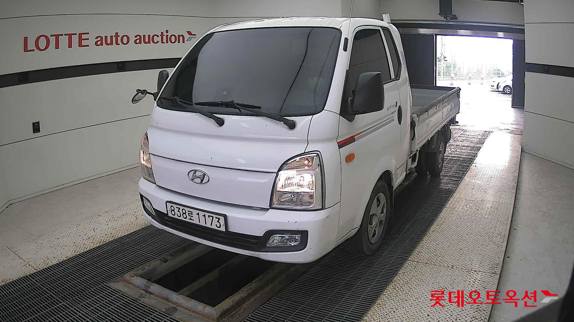 Hyundai Porter II 2022 Белый из Кореи