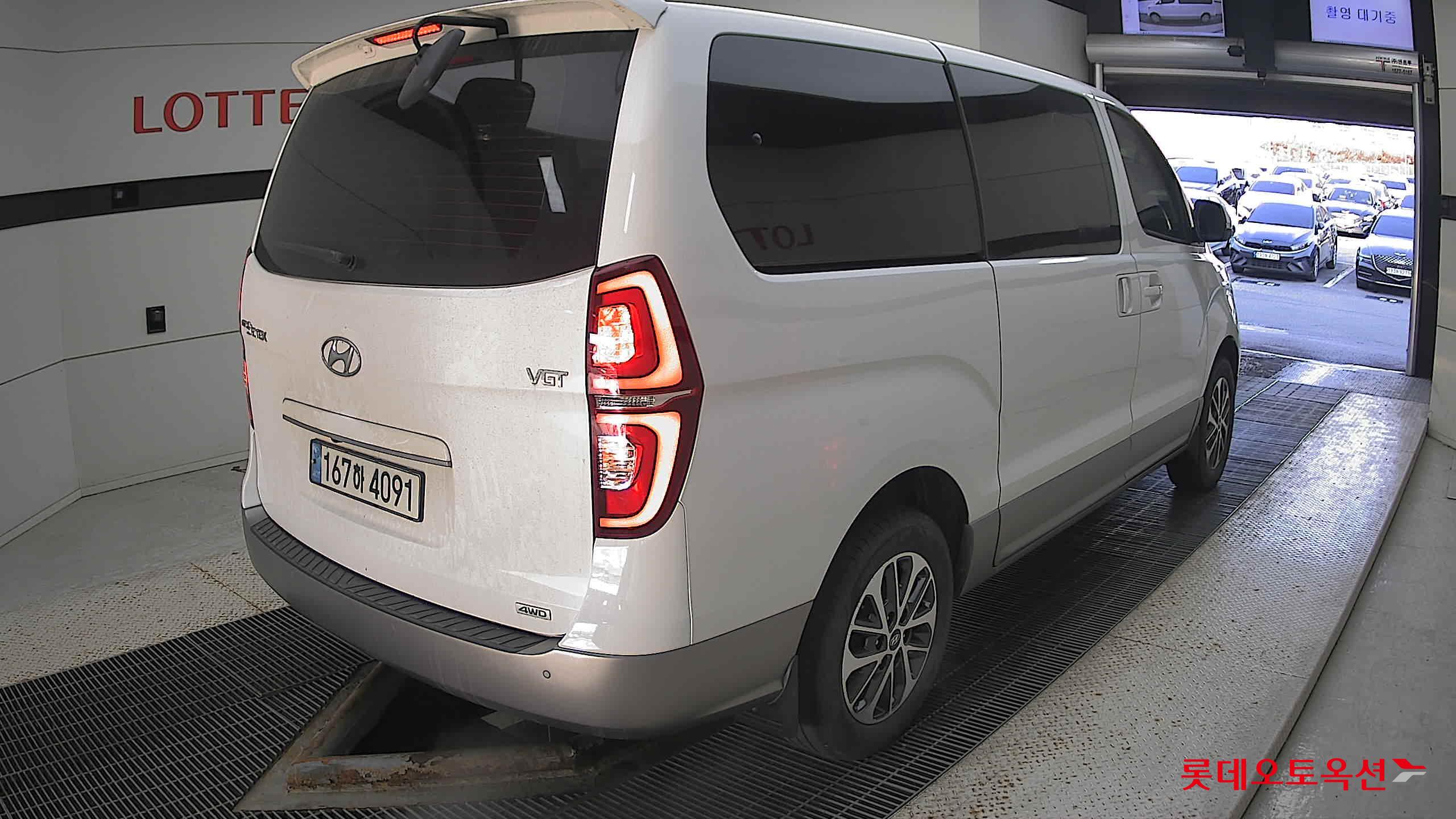 Hyundai Grand Starex 2021 Белый из Кореи, фото 4