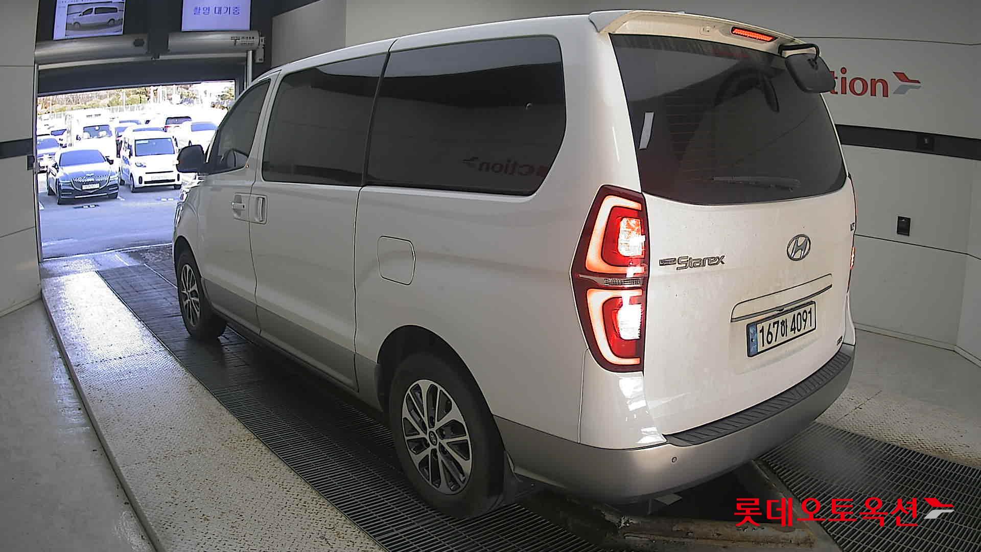 Hyundai Grand Starex 2021 Белый из Кореи, фото 6