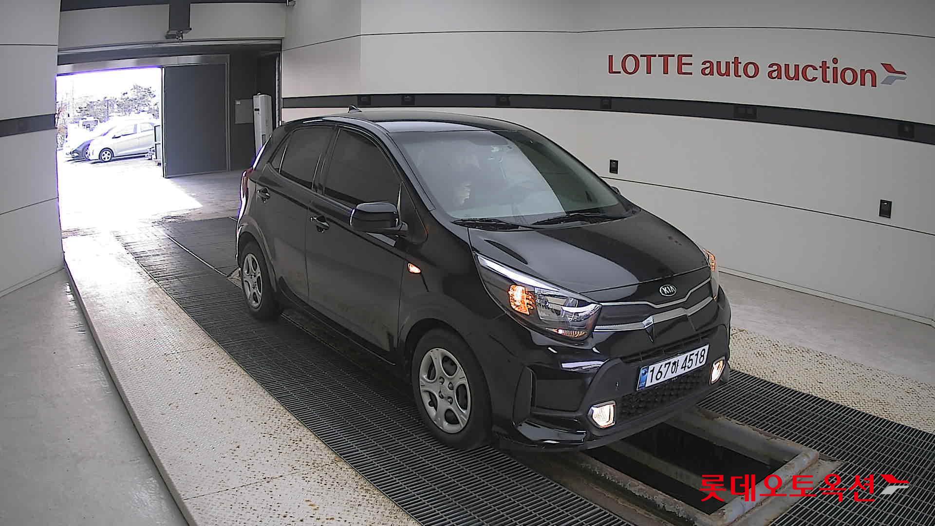 Kia Morning 2021 Черный из Кореи, фото 2