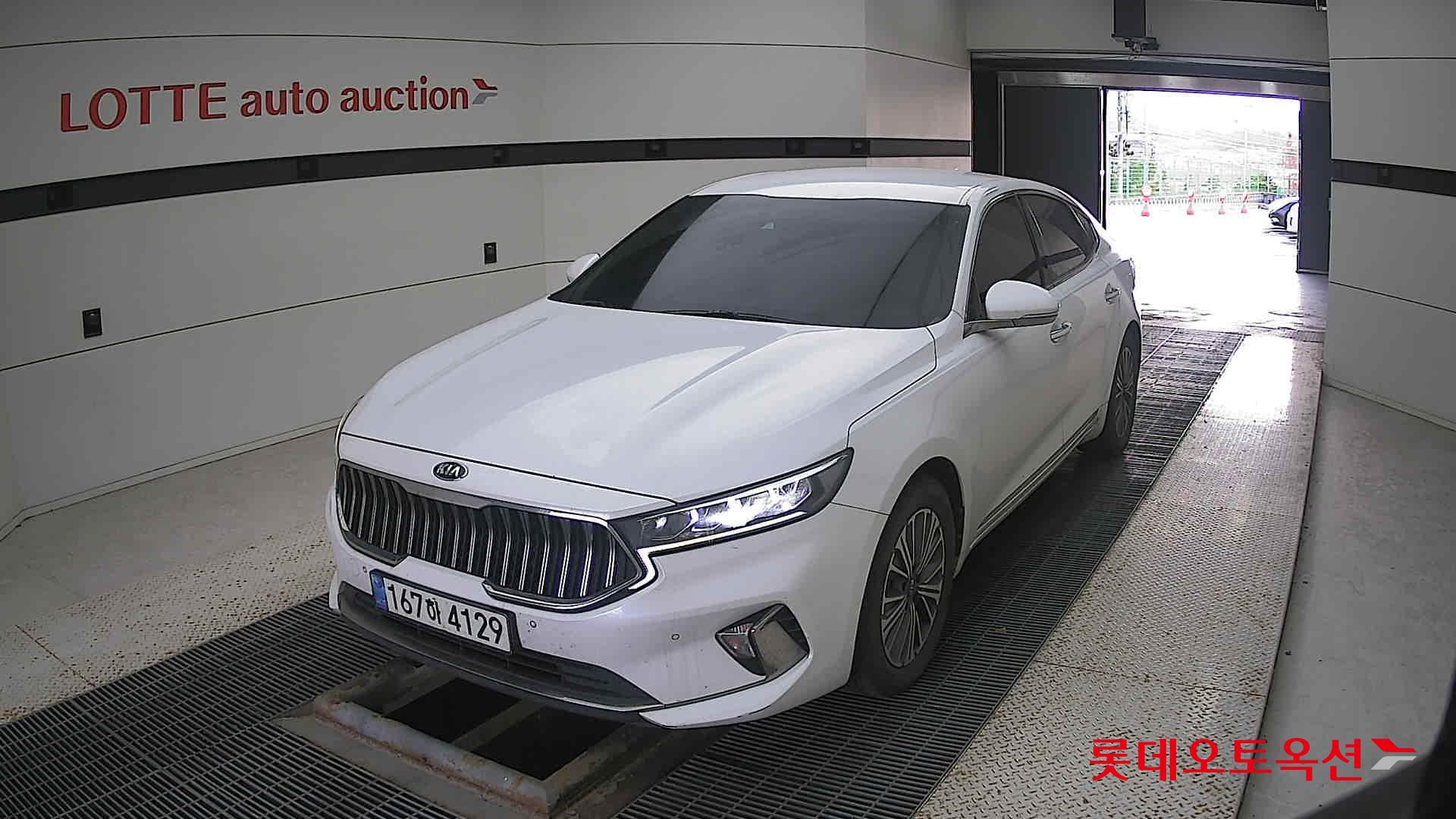 Kia K7 Hybrid 2021 Белый из Кореи