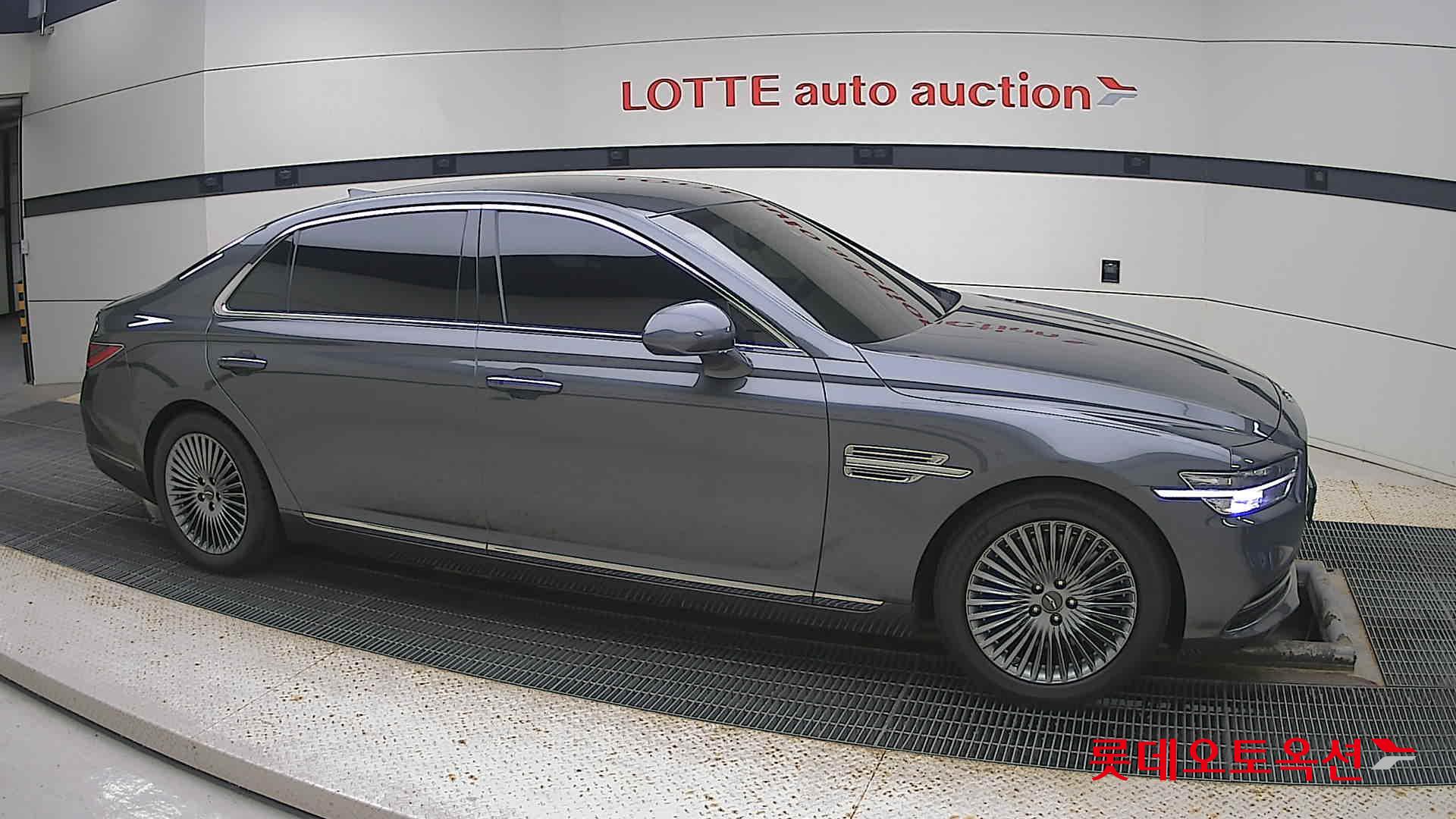 Hyundai G90 id 3436565 из Кореи 17