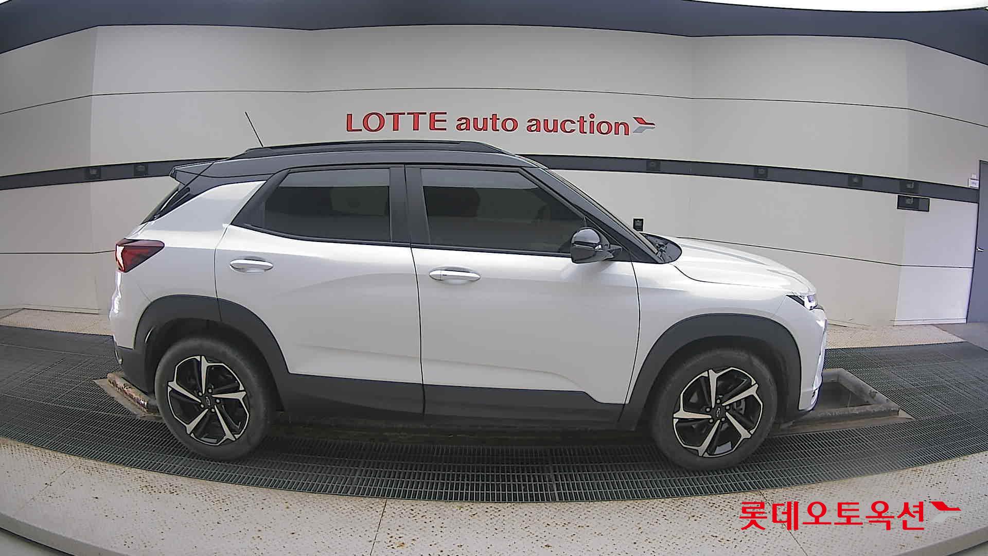 Korea G M TrailBlazer 1.35 Turbo FWD 2021 Белый из Кореи, фото 3