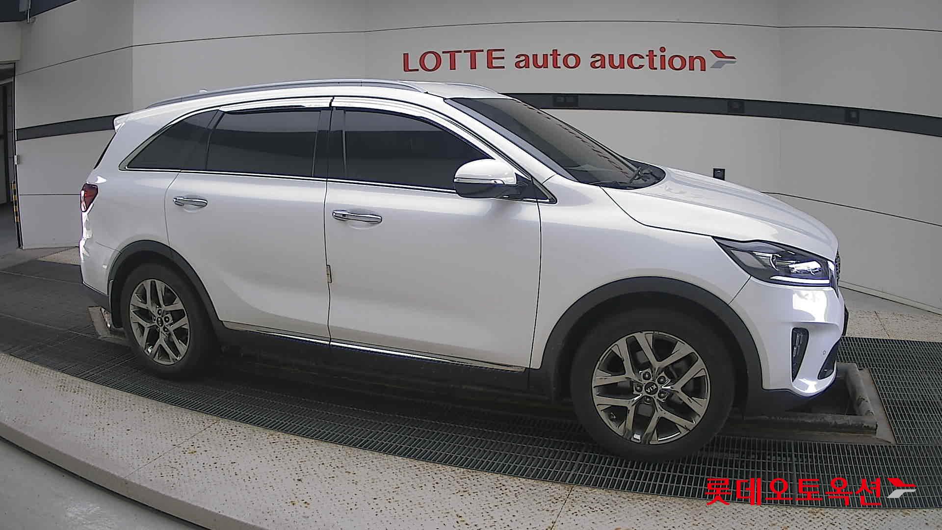 Kia Sorento id 3441810 из Кореи 17