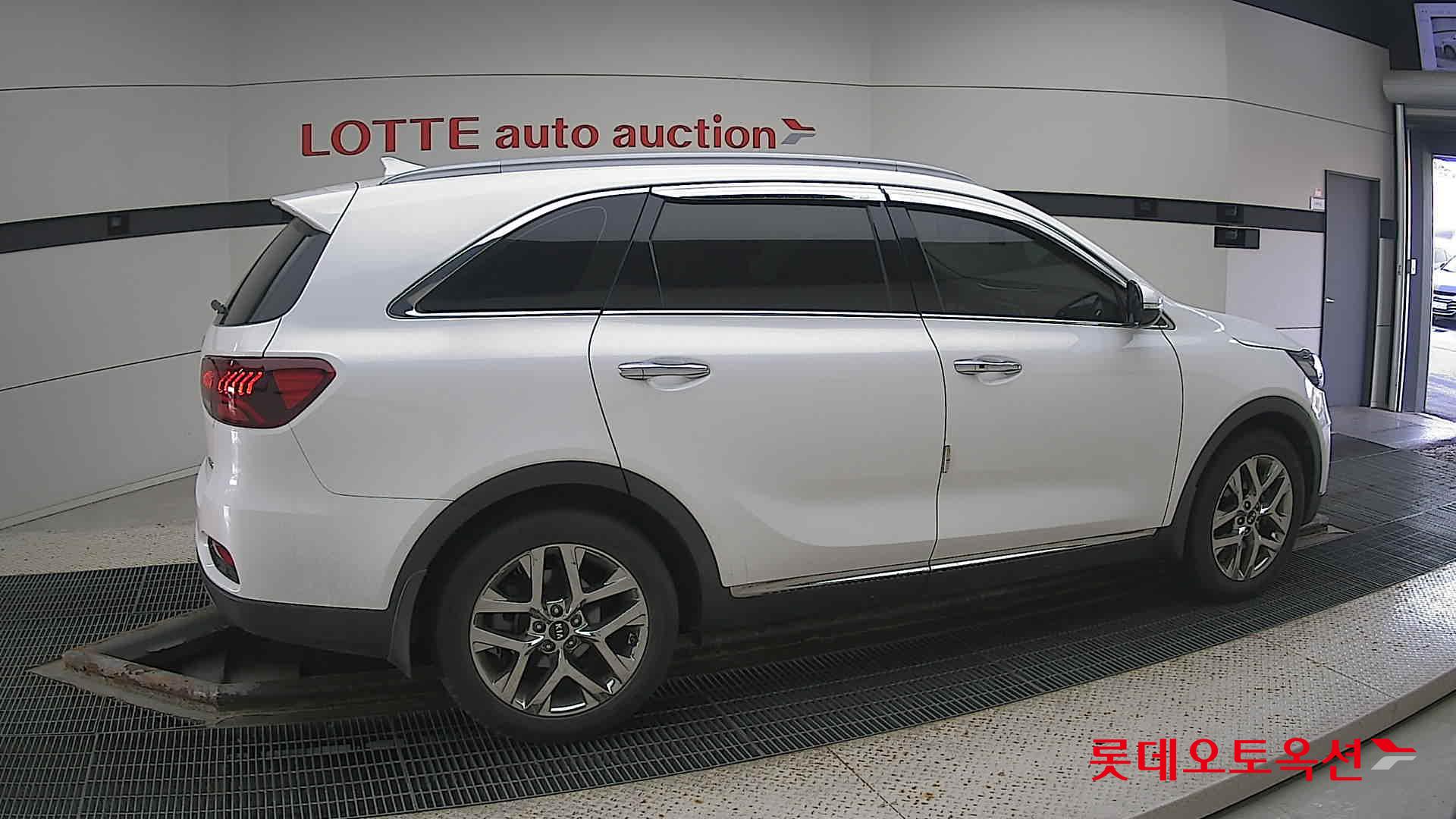 Kia Sorento id 3441810 из Кореи 18