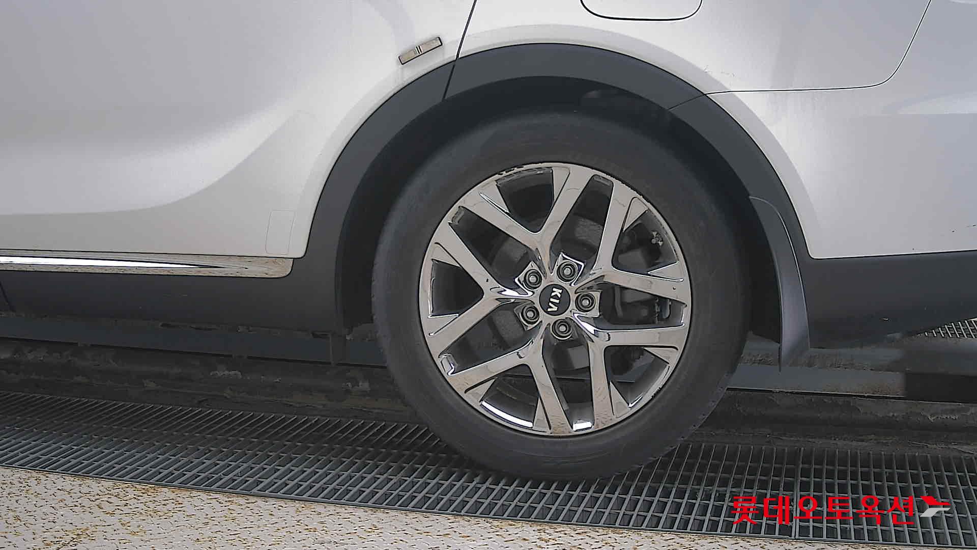 Kia Sorento id 3441810 из Кореи 22