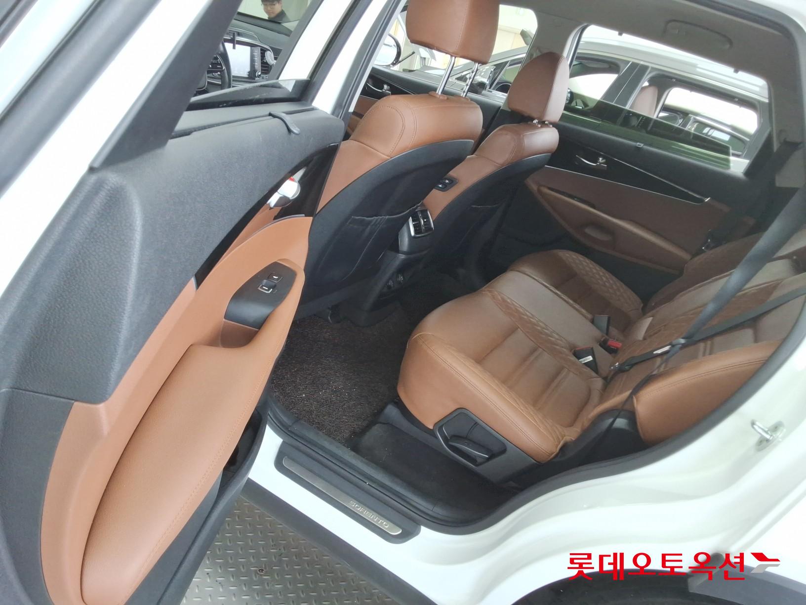 Kia Sorento id 3441810 из Кореи 36