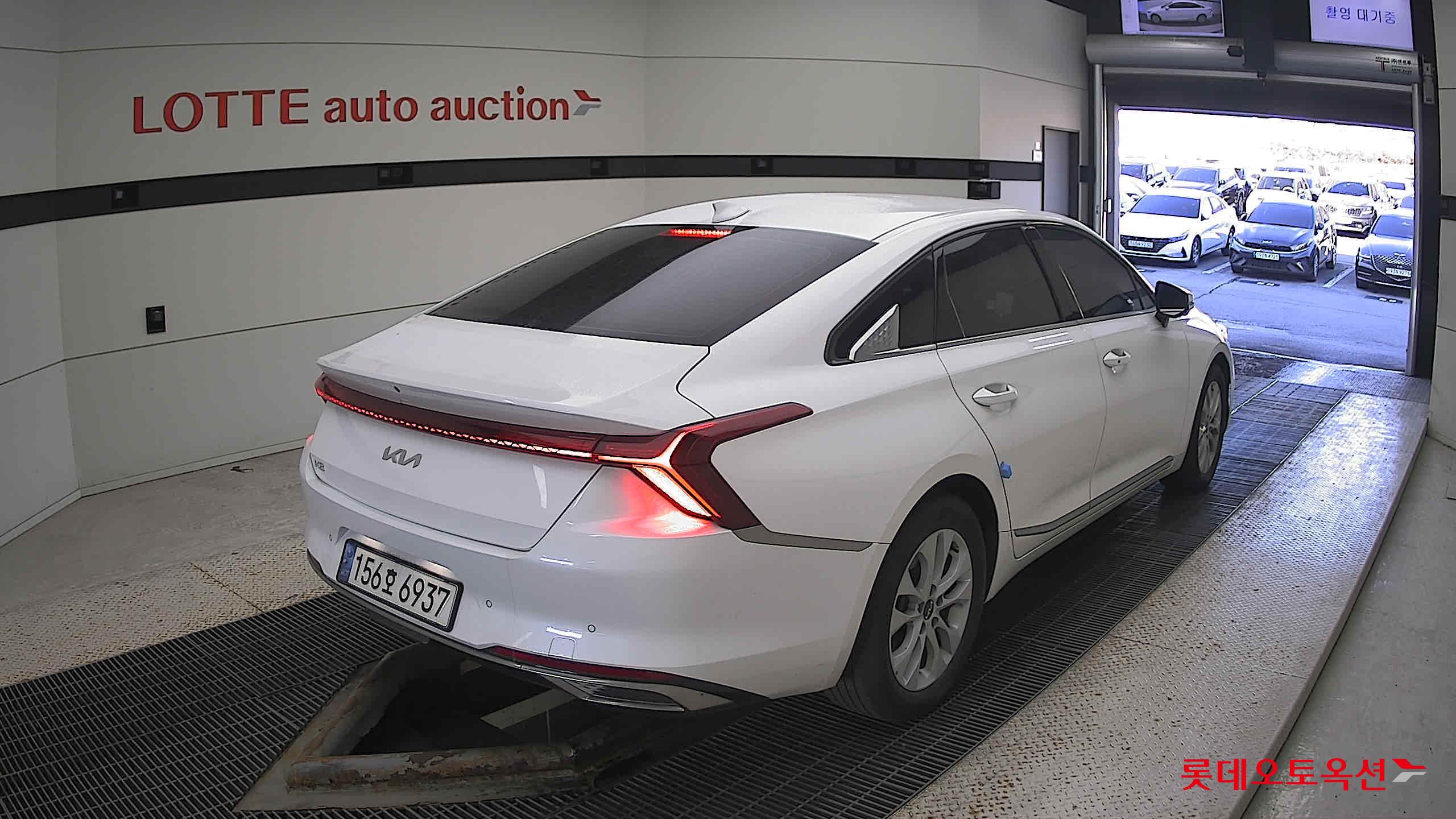 Kia K8 2022 Белый из Кореи, фото 4