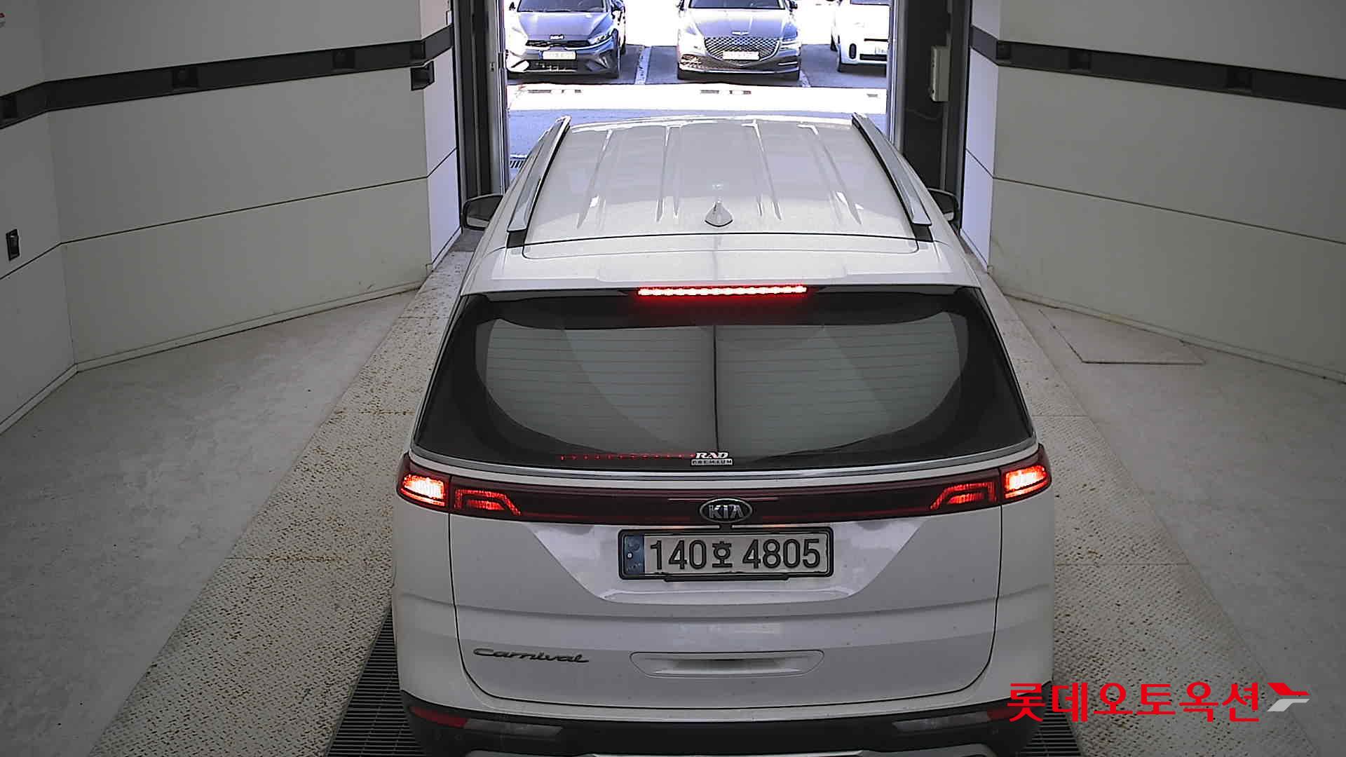 Kia Carnival 2021 Белый из Кореи, фото 5