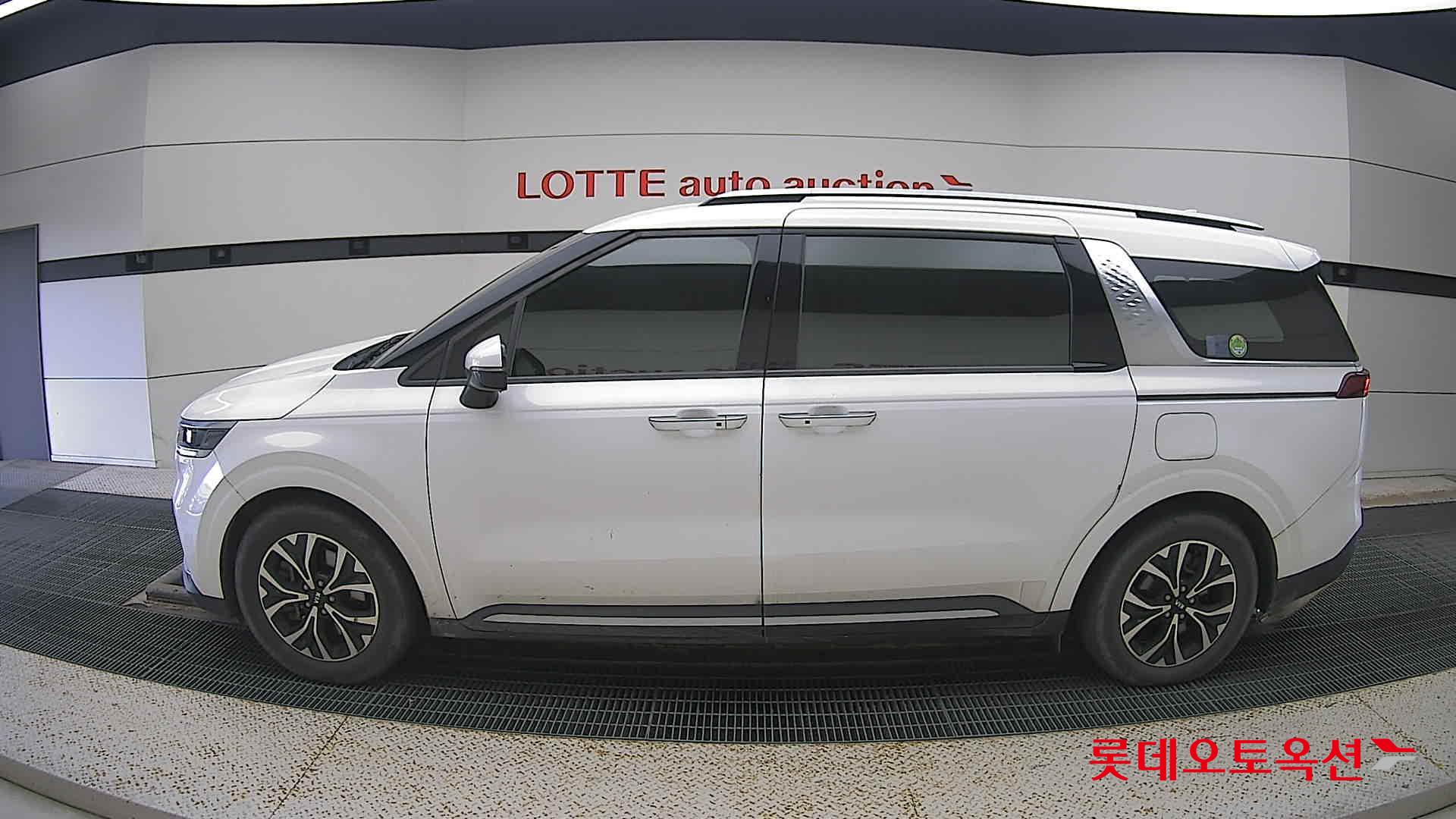 Kia Carnival id 3441777 из Кореи 7