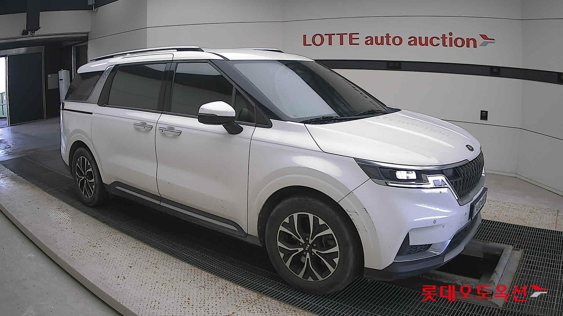 Kia Carnival id 3441777 из Кореи 16