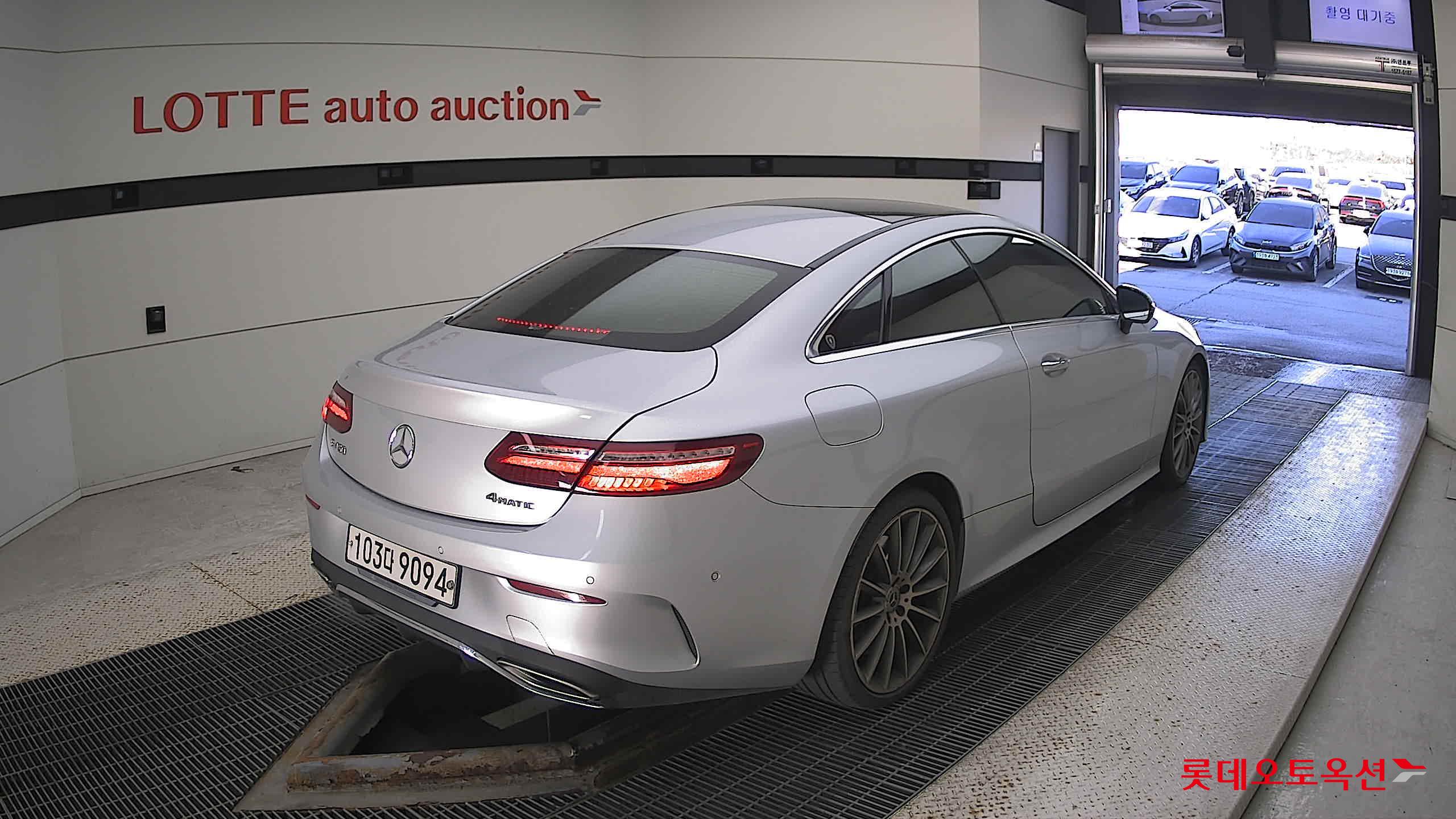 Mercedes-Benz E450 4Matic Coupe 2019 Другое из Кореи, фото 4