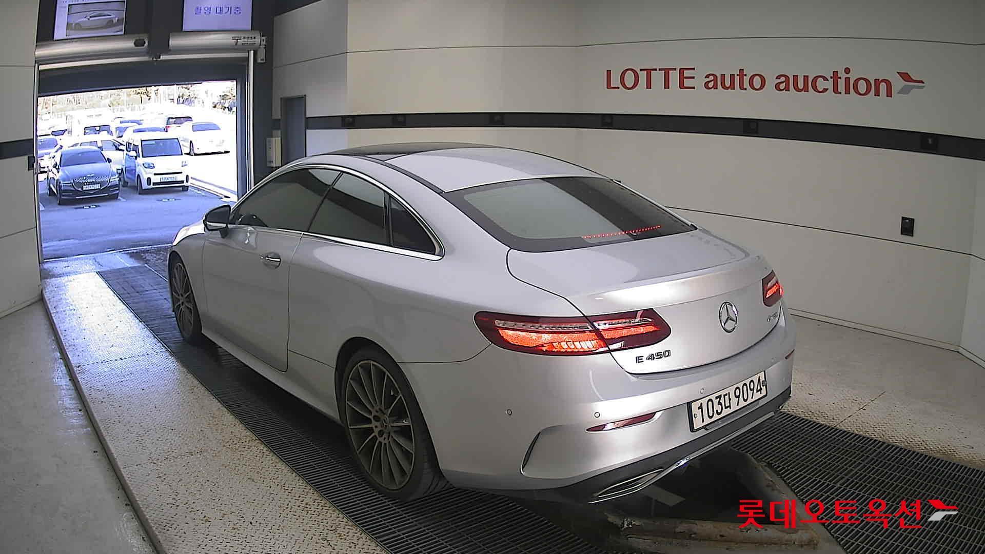 Mercedes-Benz E450 4Matic Coupe 2019 Другое из Кореи, фото 6