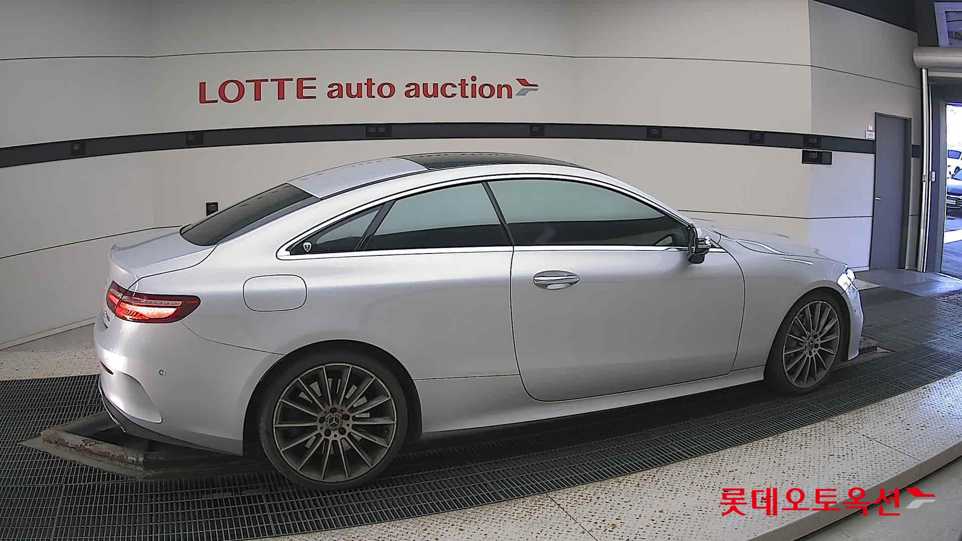 Mercedes-Benz E450 4Matic Coupe id 3446786 из Кореи 18