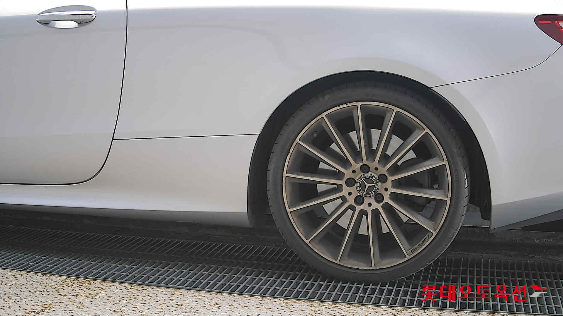 Mercedes-Benz E450 4Matic Coupe id 3446786 из Кореи 22