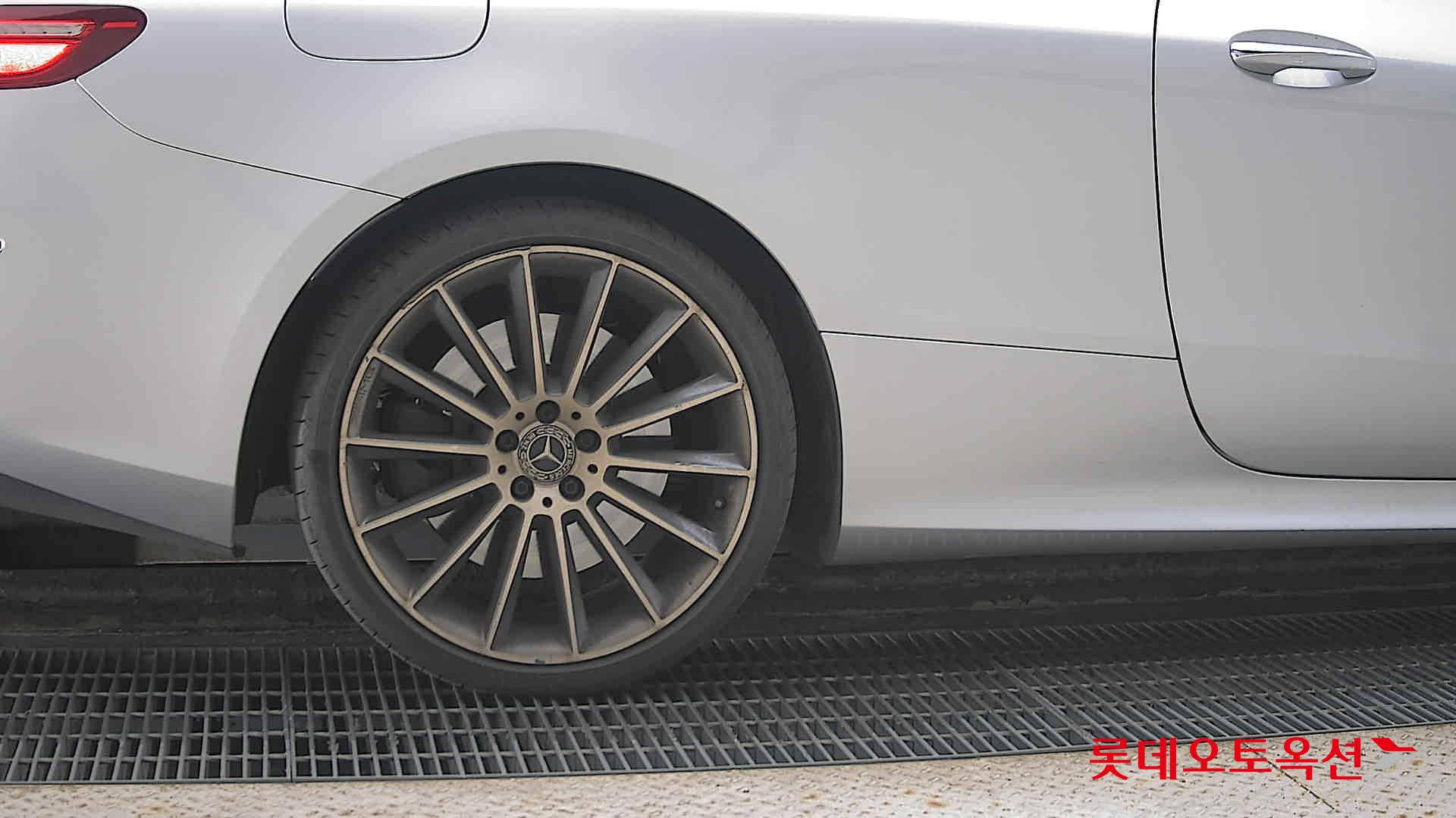 Mercedes-Benz E450 4Matic Coupe id 3446786 из Кореи 24