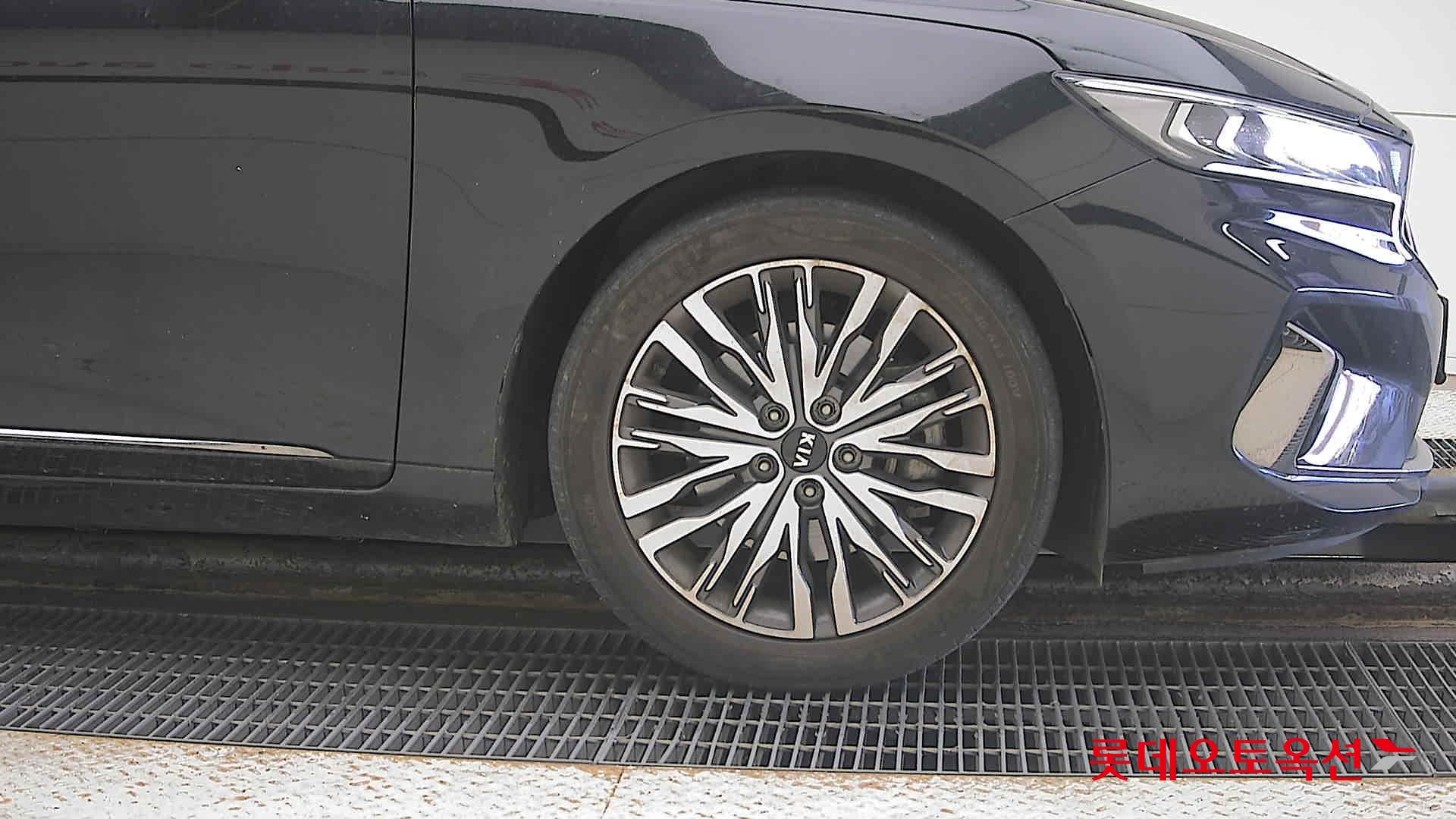 Kia K7 id 3446767 из Кореи 23