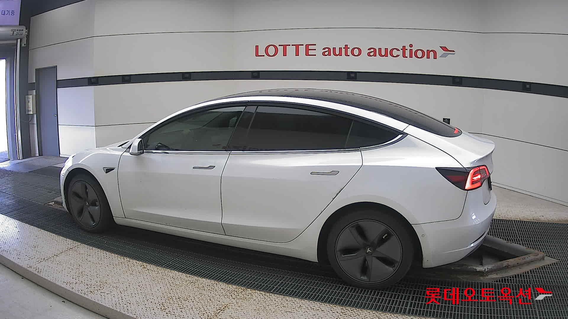 Tesla Model 3 Long Range id 3446783 из Кореи 11