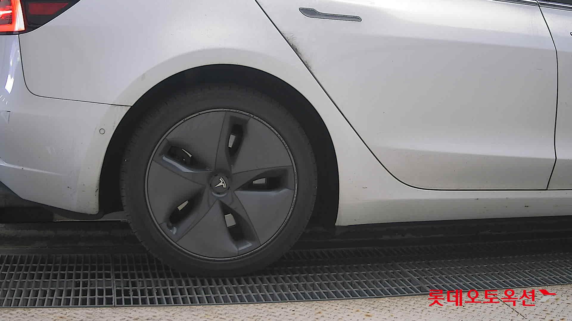 Tesla Model 3 Long Range id 3446783 из Кореи 24