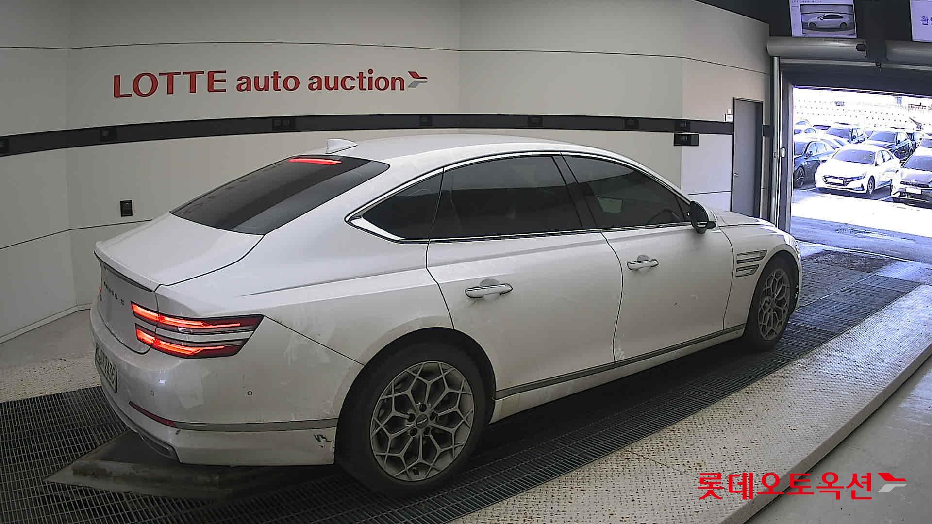 Hyundai G80 id 3446697 из Кореи 19