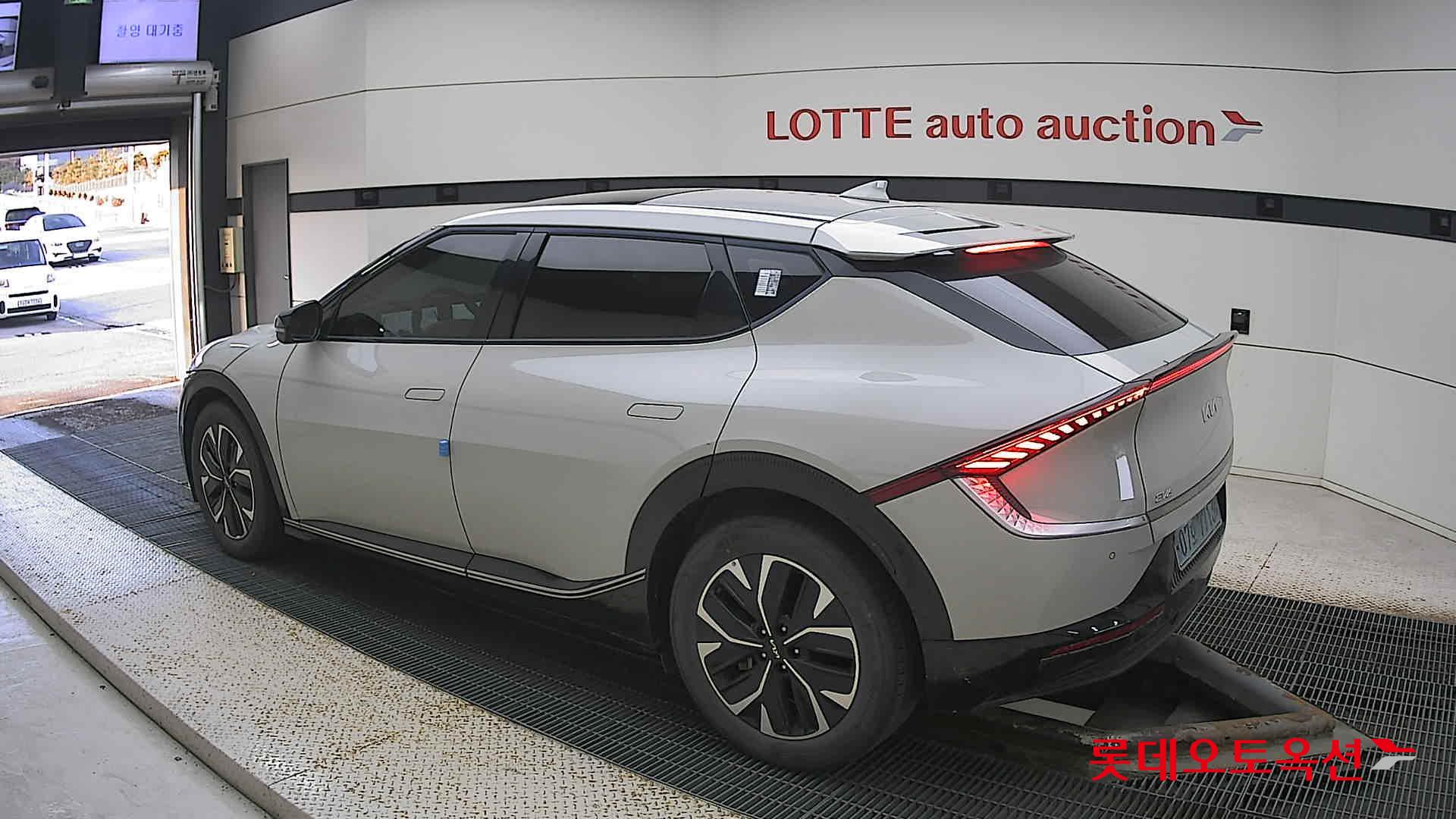 Kia EV6 id 3446727 из Кореи 10