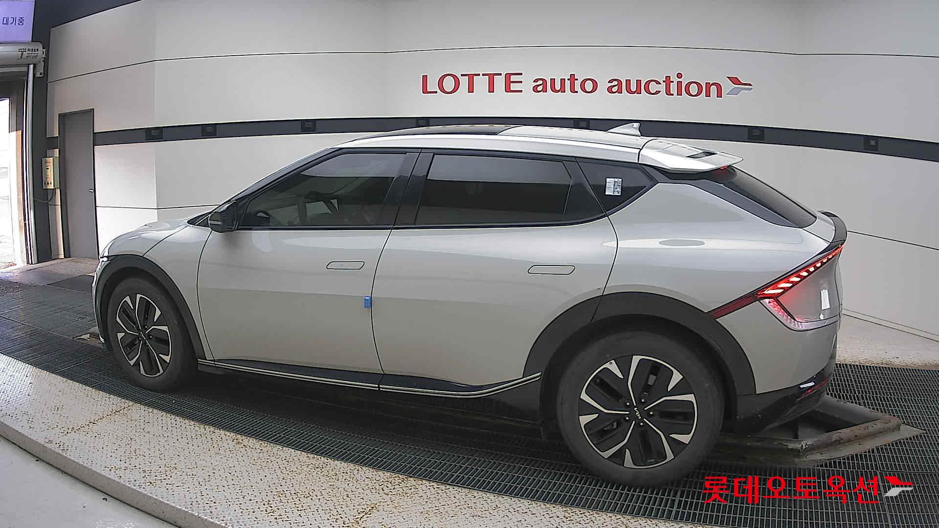 Kia EV6 id 3446727 из Кореи 11