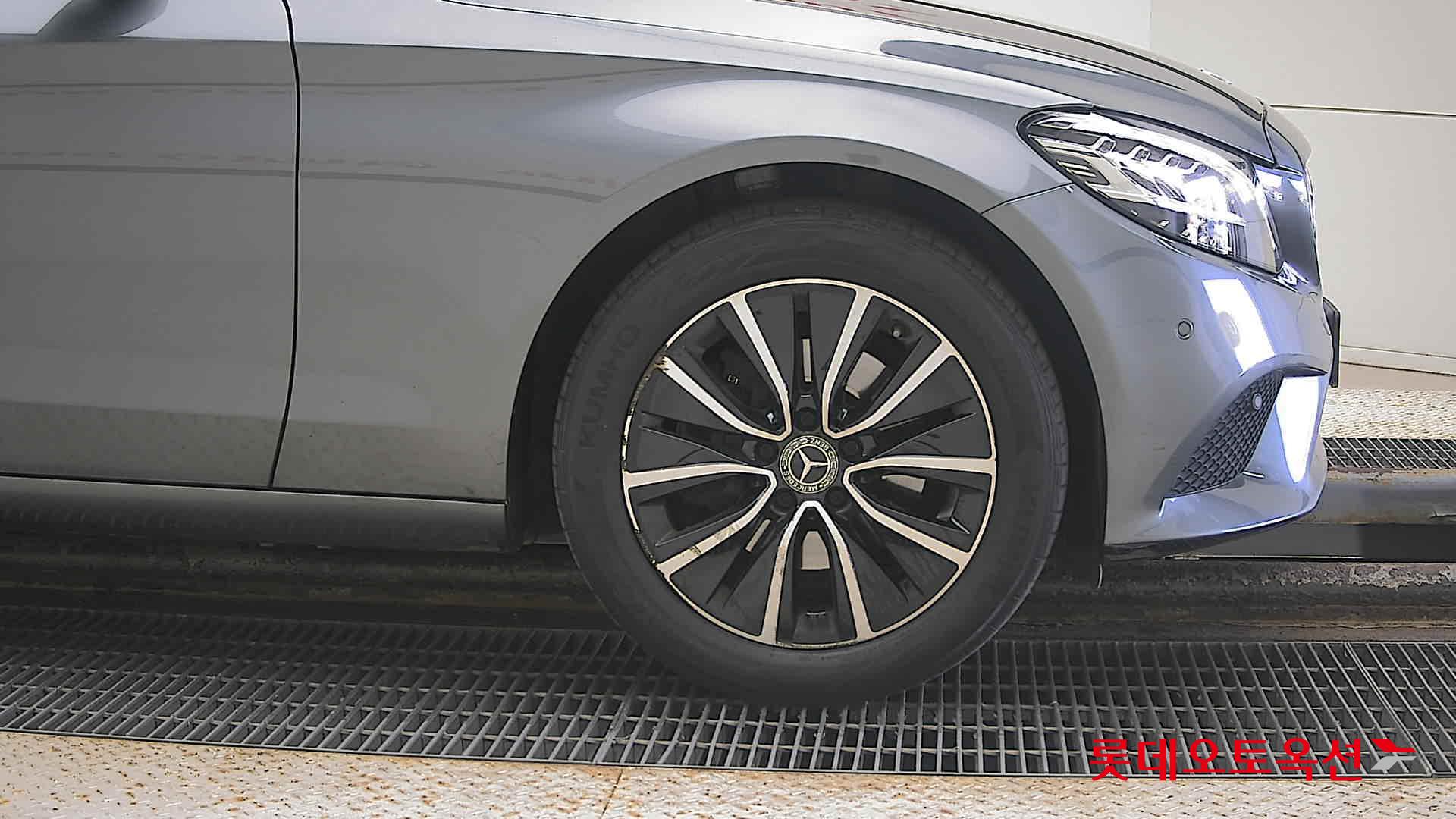 Mercedes-Benz Benz C 200 id 3446788 из Кореи 23