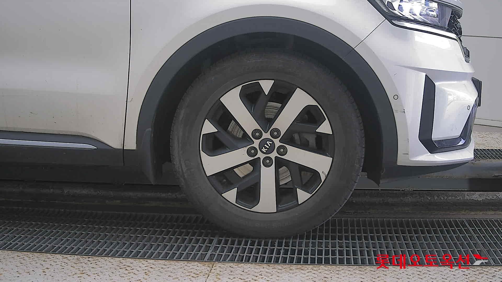 Kia Sorento id 3466776 из Кореи 23