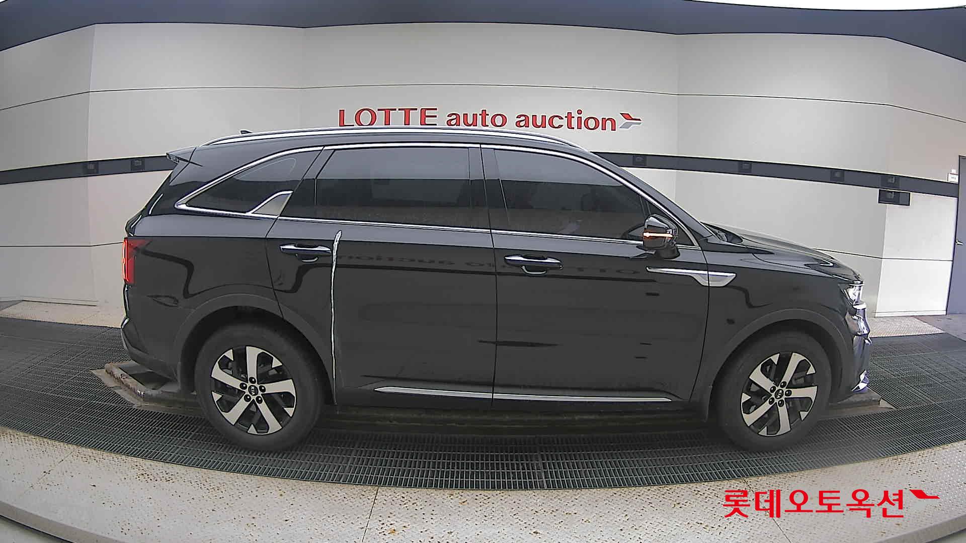 Kia Sorento 2021 Черный из Кореи, фото 3