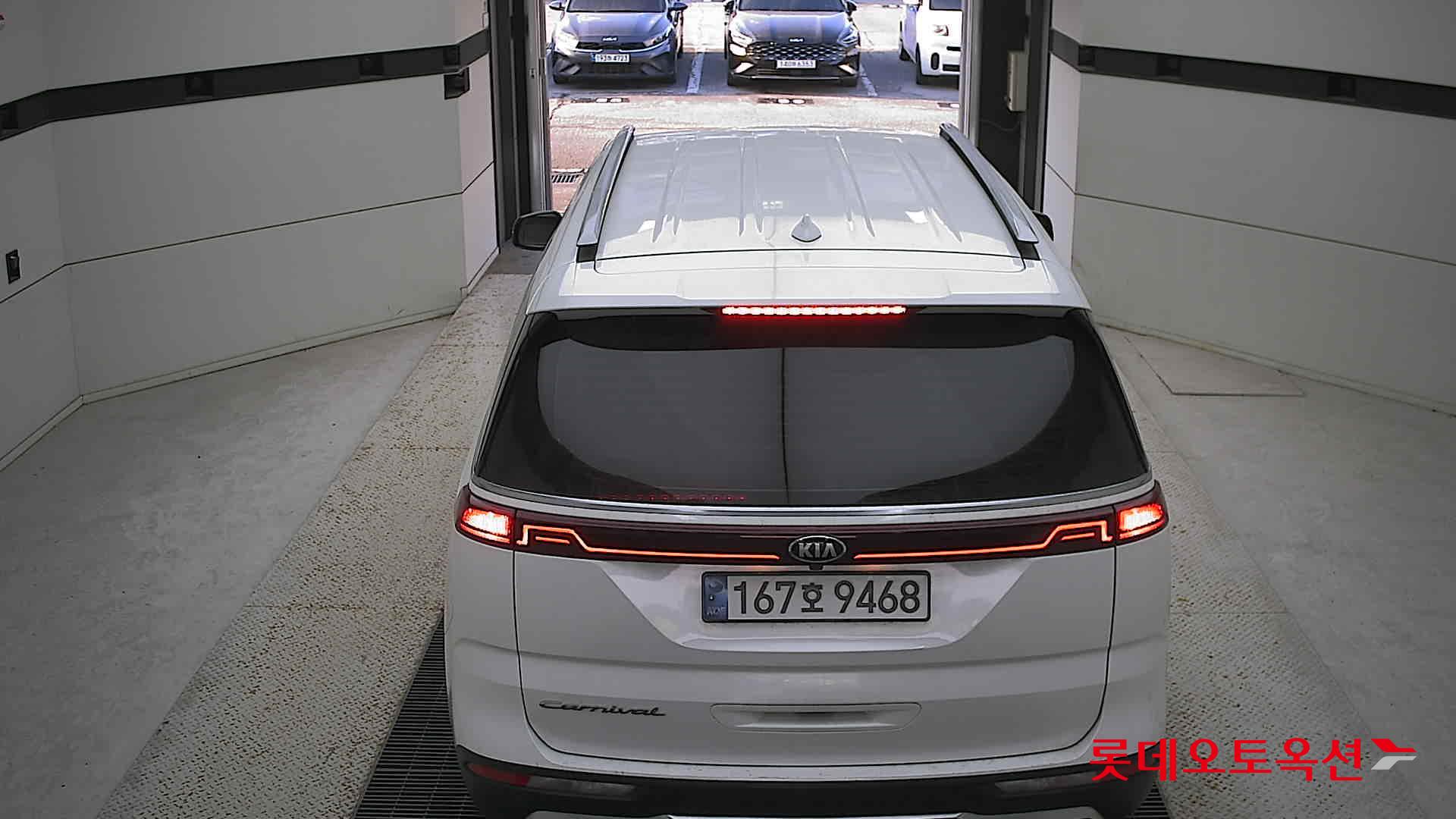 Kia Carnival 2021 Белый из Кореи, фото 5