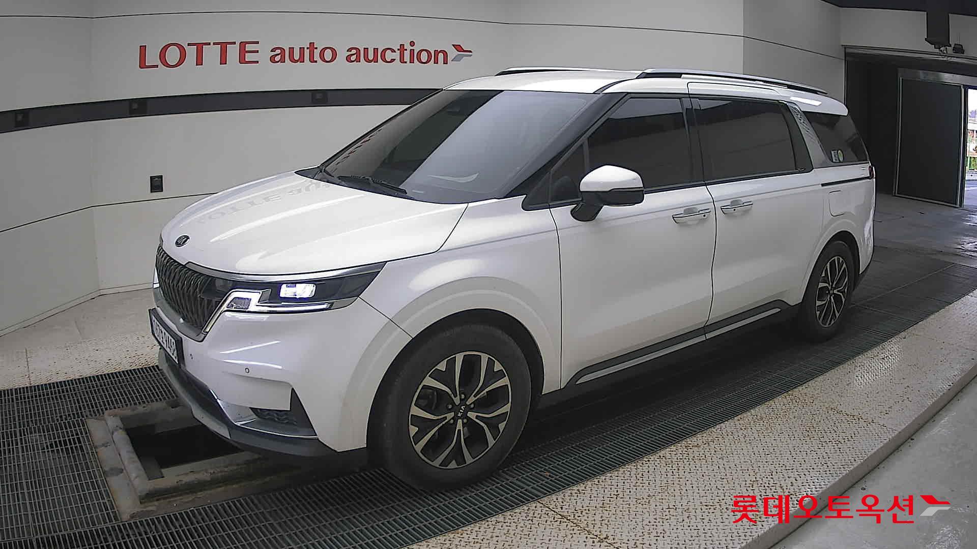 Kia Carnival id 3471534 из Кореи 13