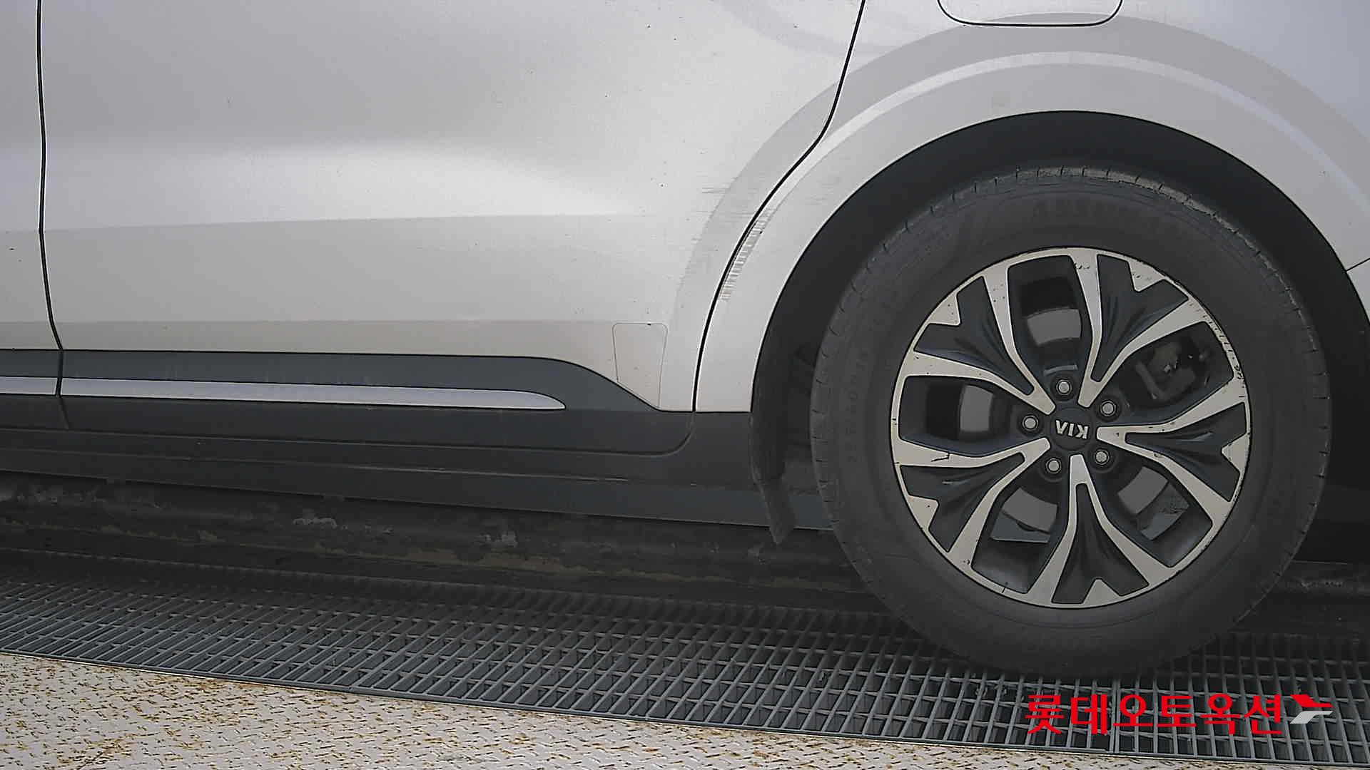 Kia Carnival id 3471534 из Кореи 22