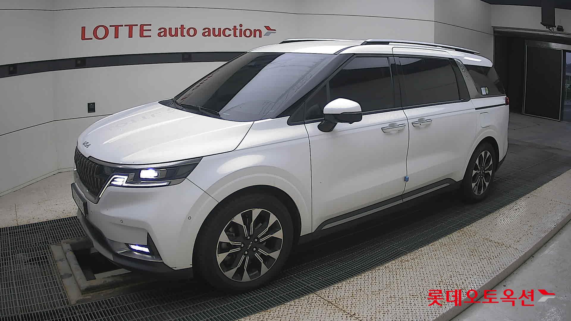 Kia Carnival id 3471566 из Кореи 13