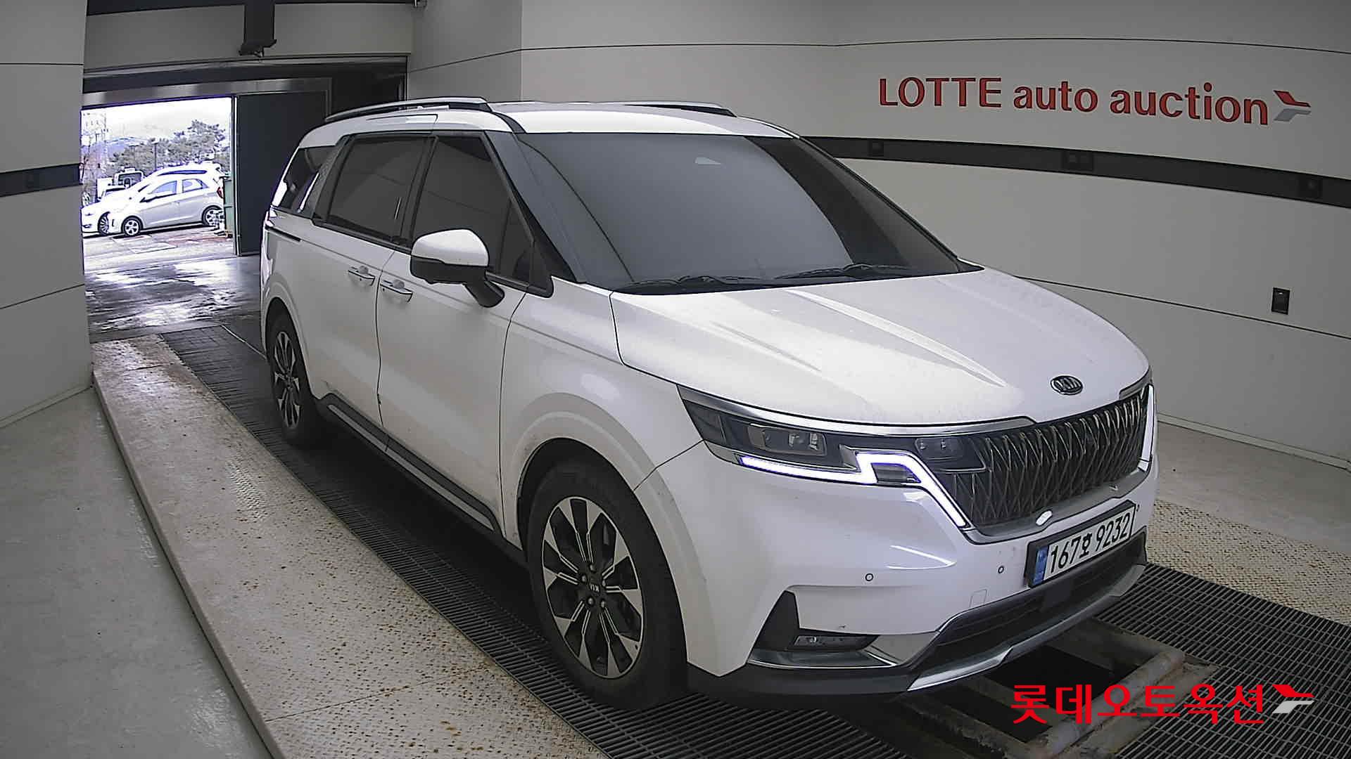 Kia Carnival 2021 Белый из Кореи, фото 2