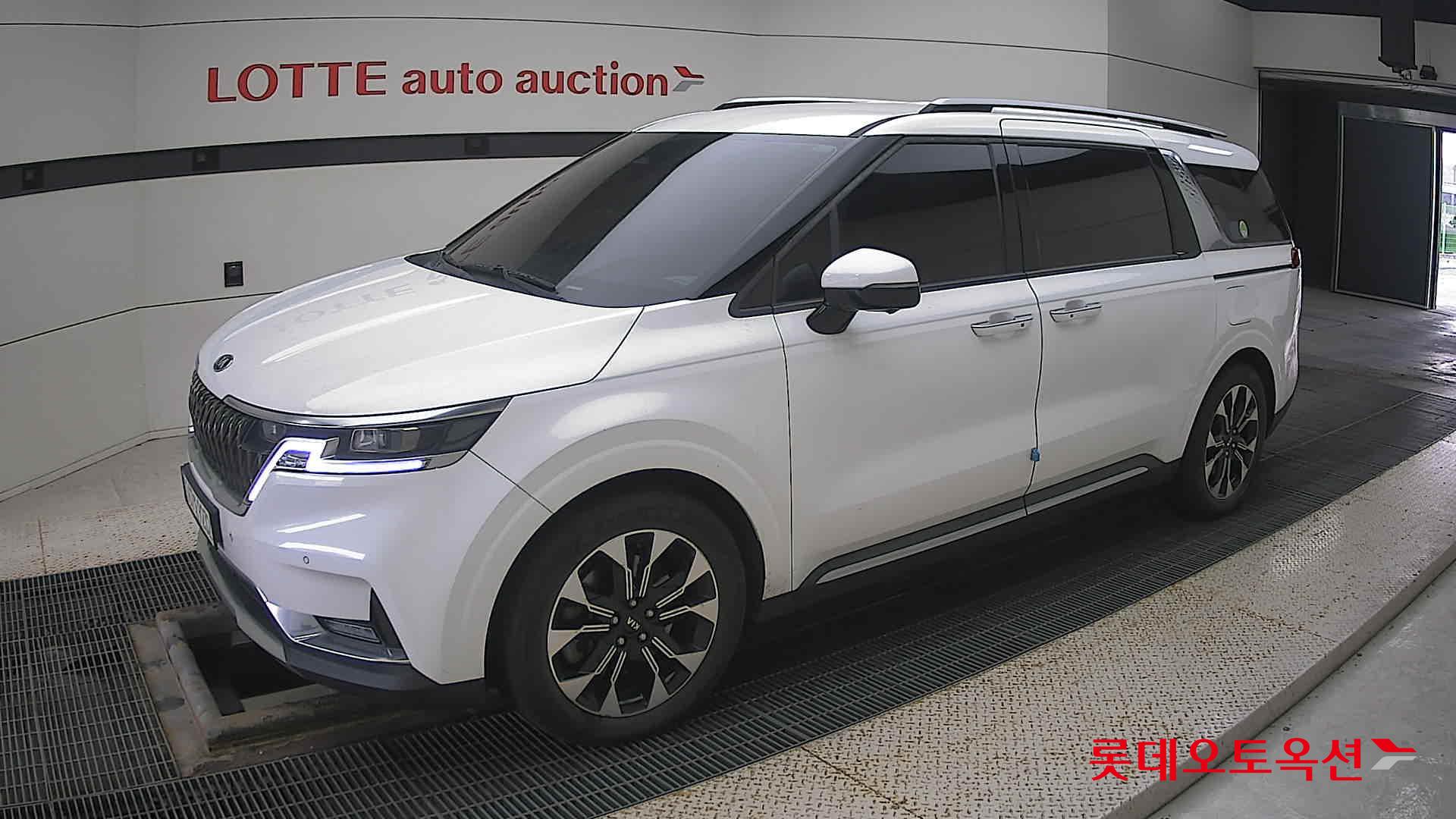 Kia Carnival id 3466830 из Кореи 13