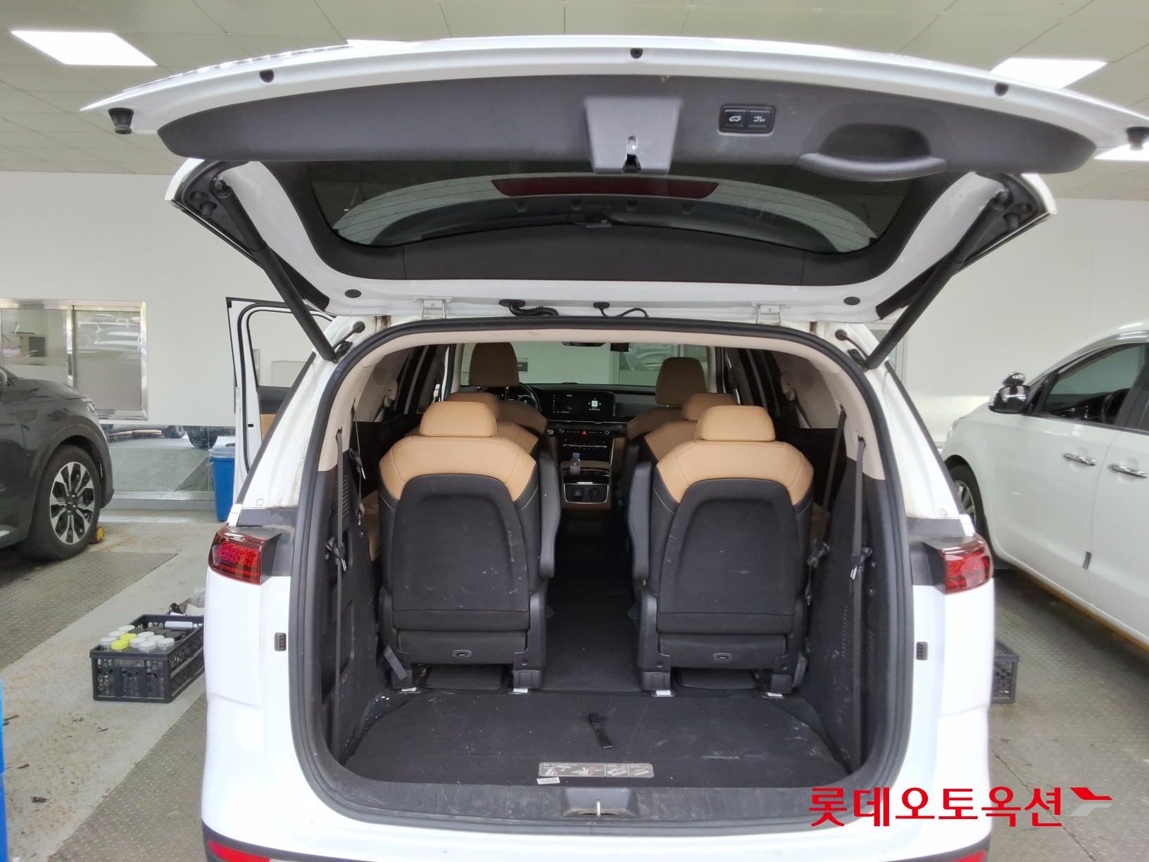 Kia Carnival id 3466830 из Кореи 37