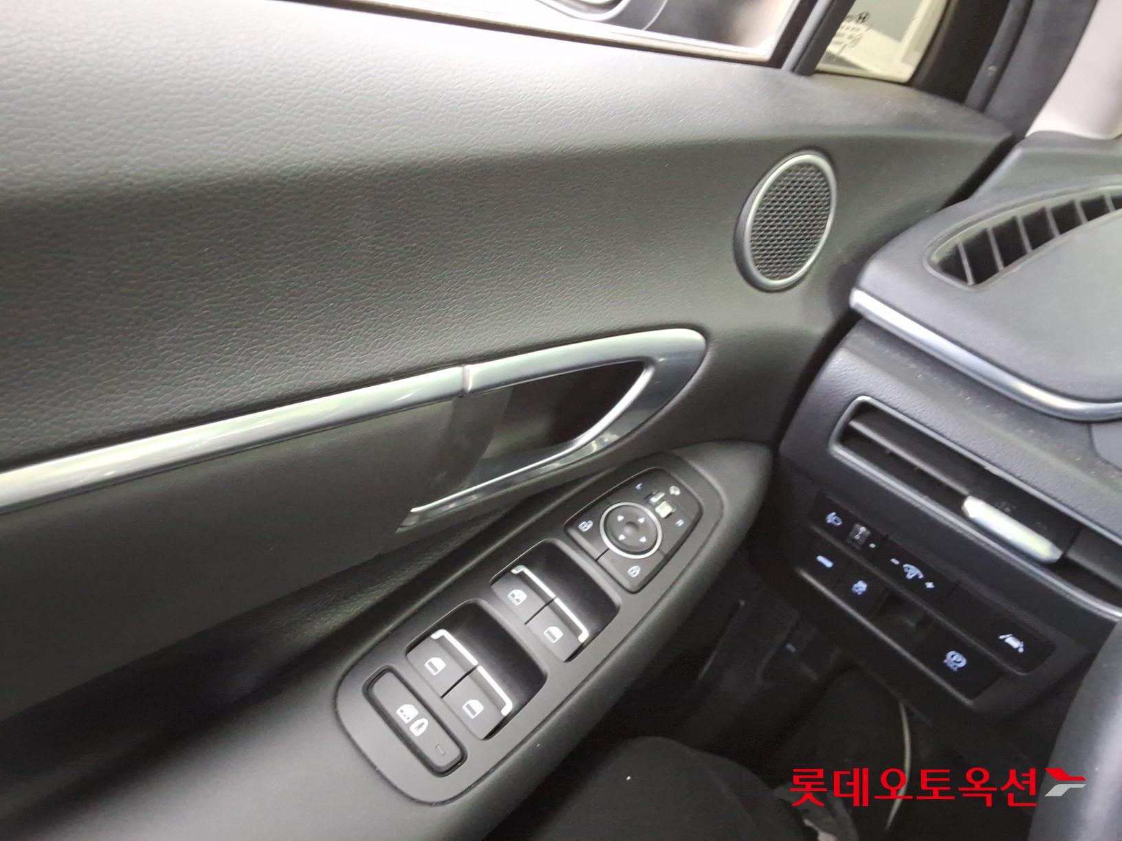 Hyundai Sonata id 3471623 из Кореи 28