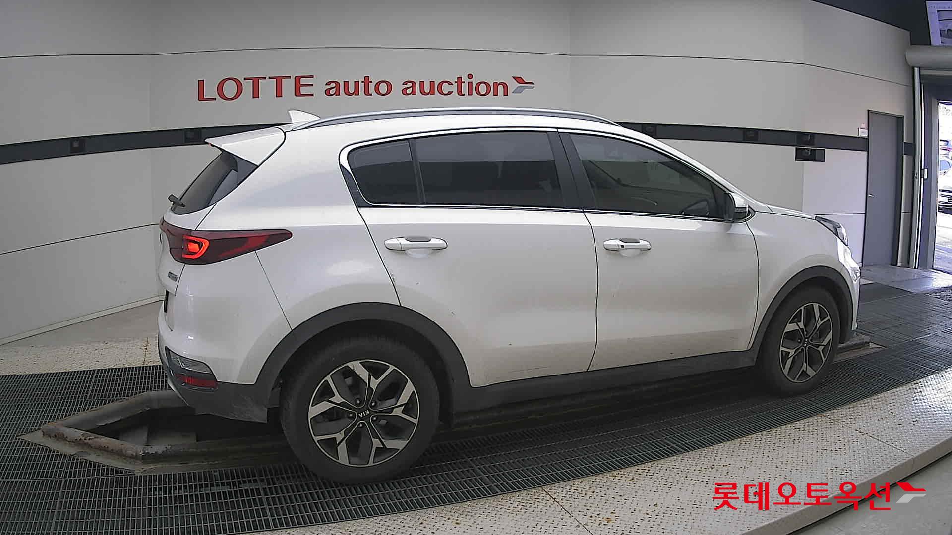 Kia Sportage id 3466856 из Кореи 18