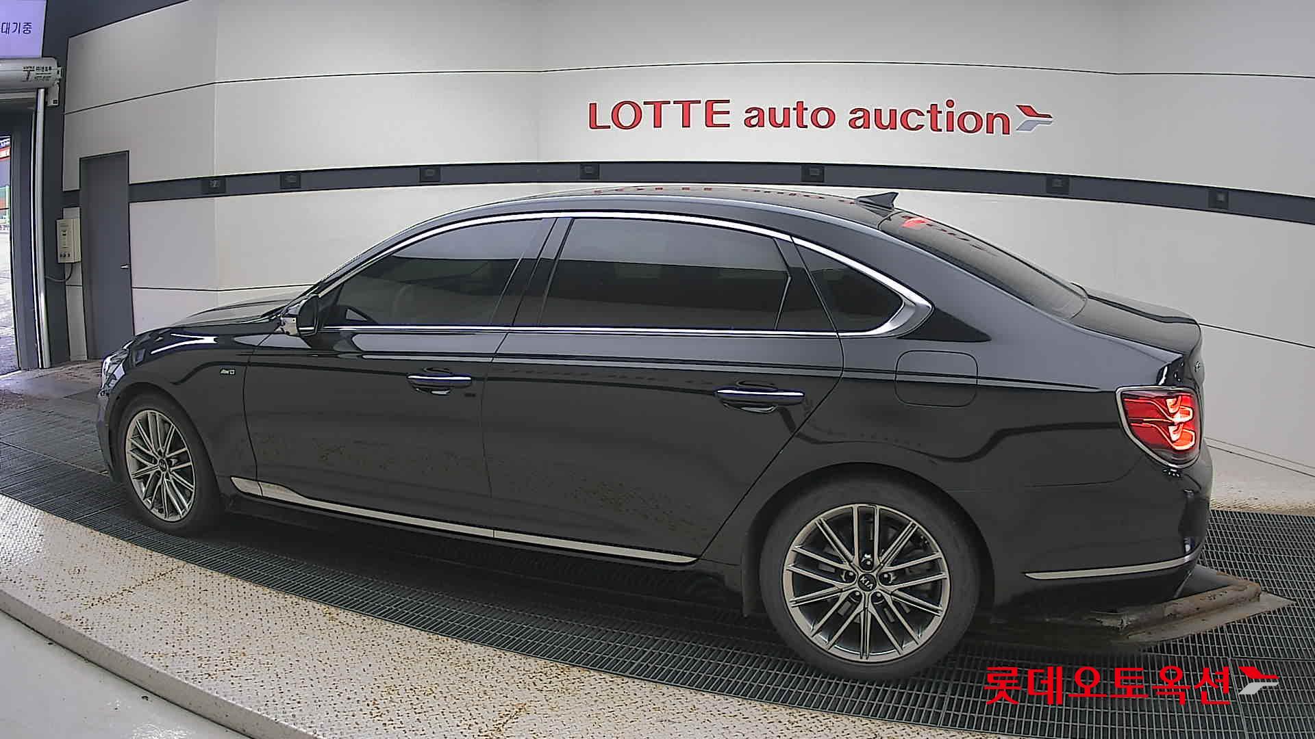 Kia K9 id 3466783 из Кореи 11