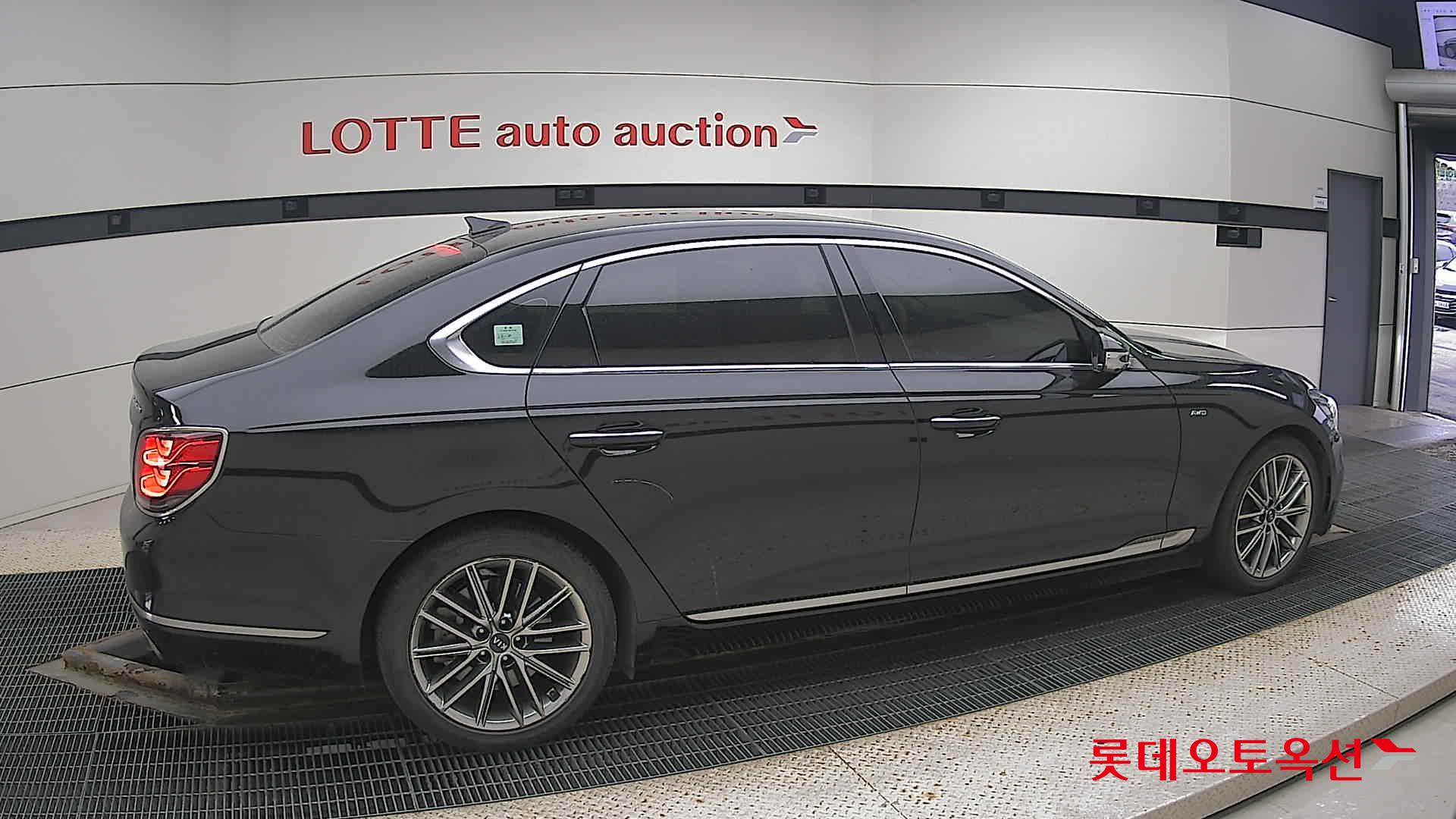 Kia K9 id 3466783 из Кореи 18