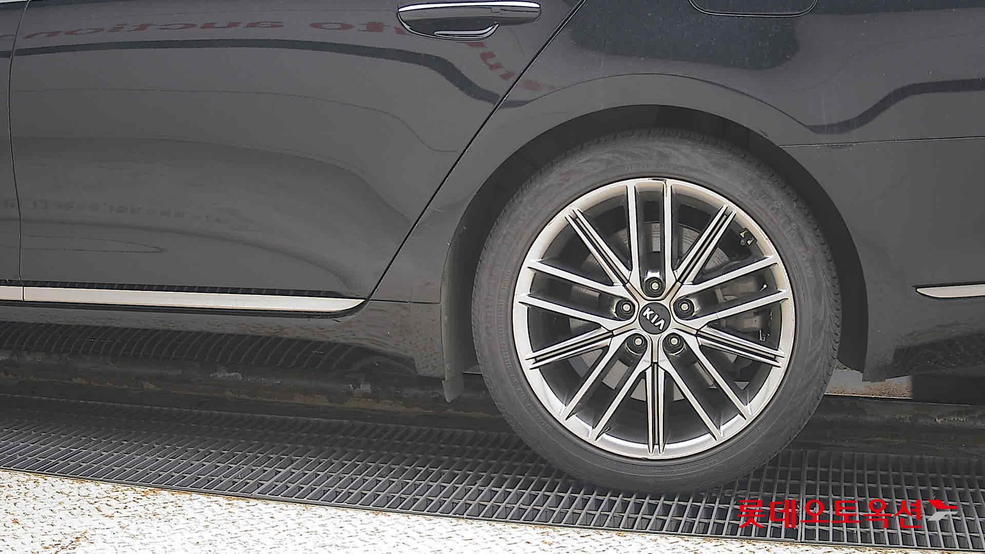 Kia K9 id 3466783 из Кореи 22