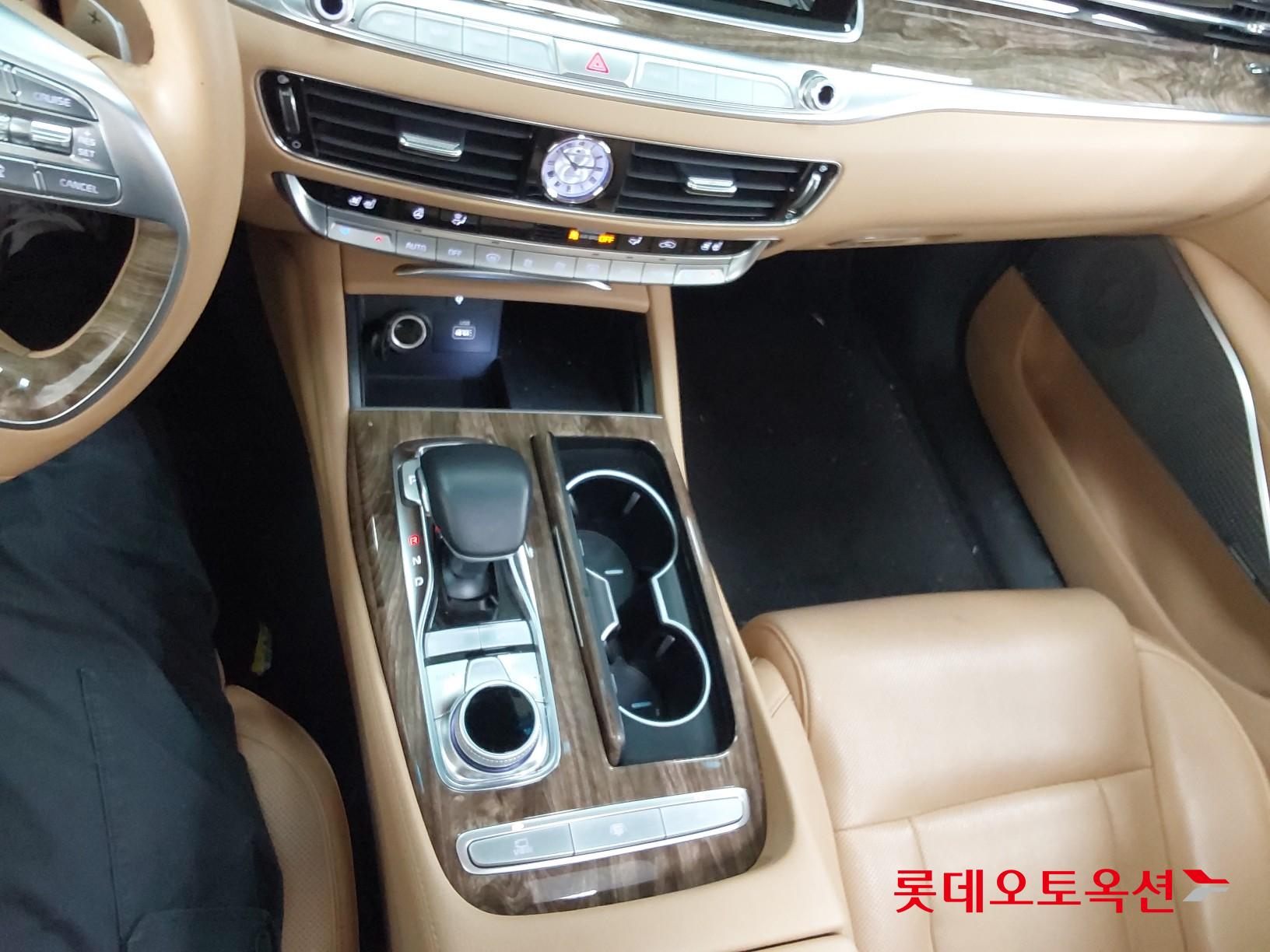 Kia K9 id 3466783 из Кореи 33