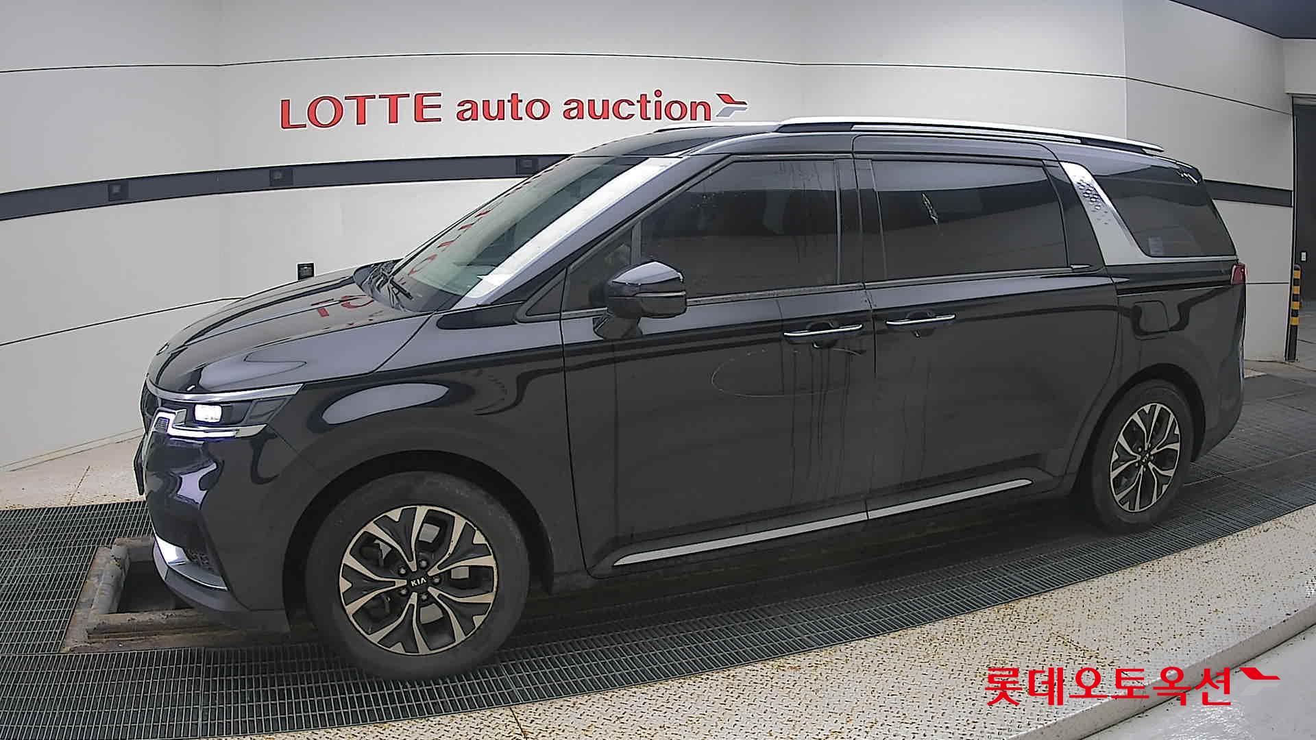 Kia Carnival id 3471569 из Кореи 12