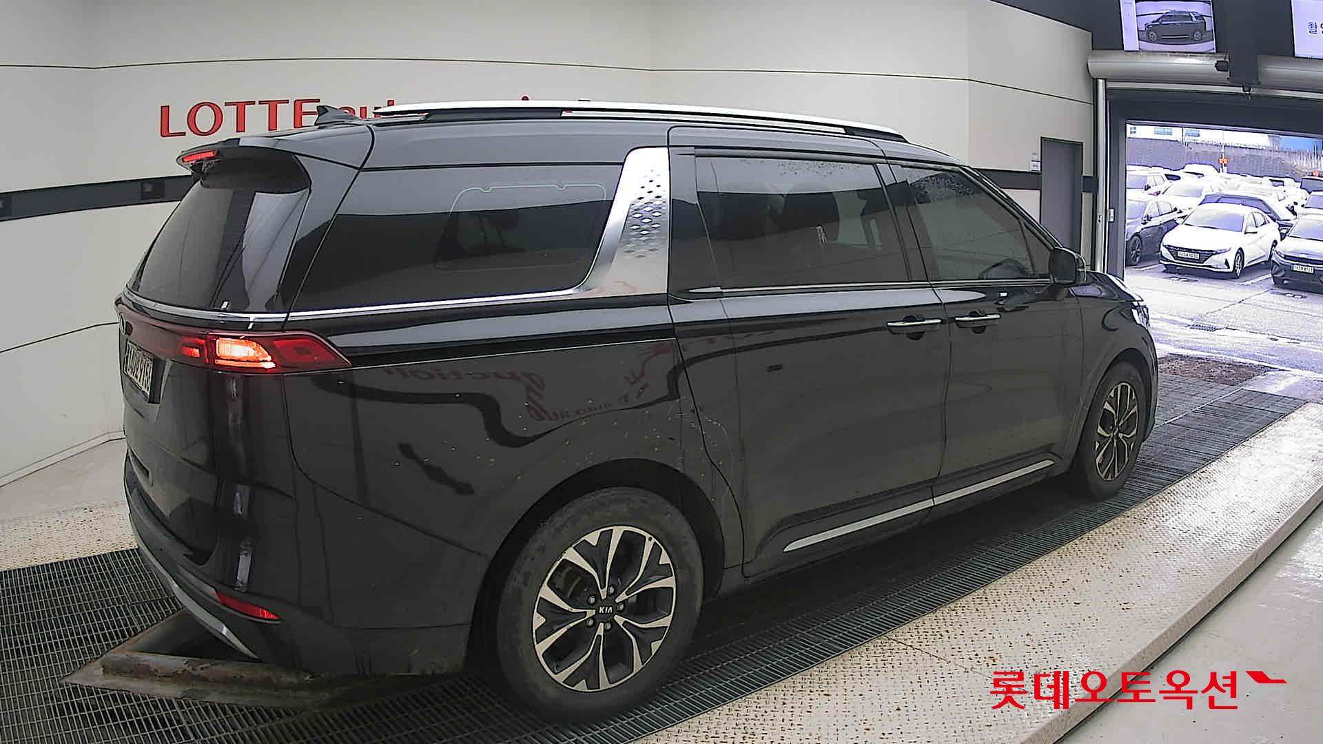 Kia Carnival id 3471569 из Кореи 19