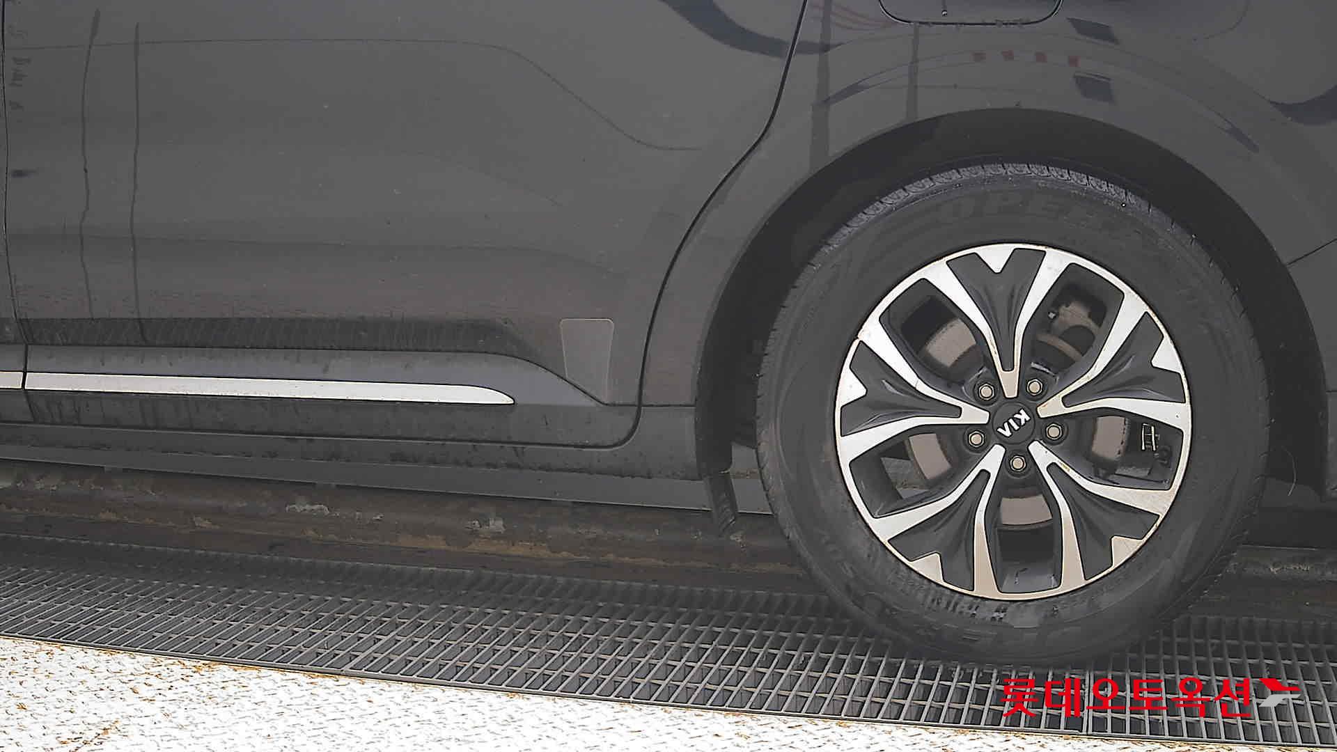 Kia Carnival id 3471569 из Кореи 22