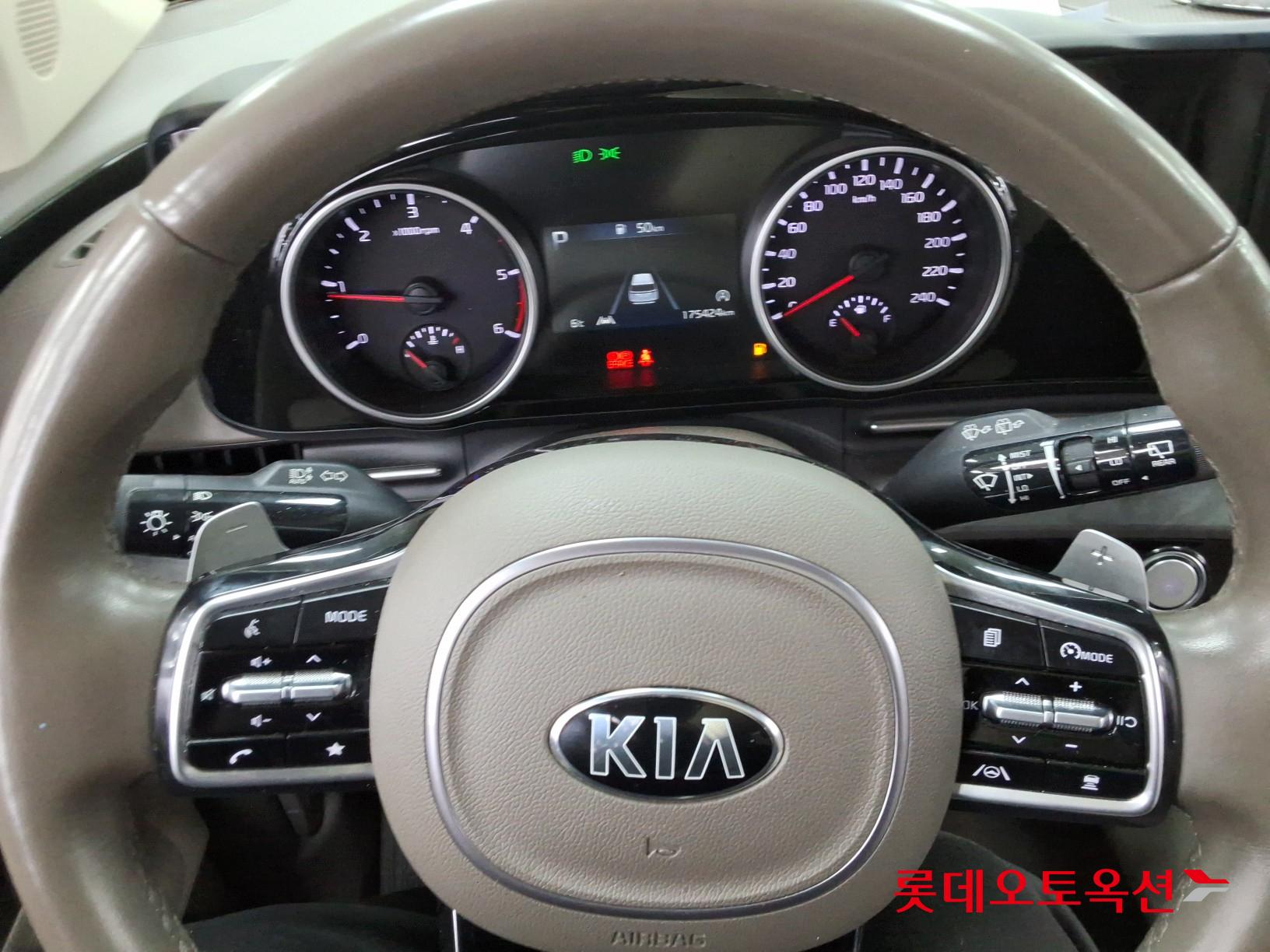 Kia Carnival id 3471569 из Кореи 29